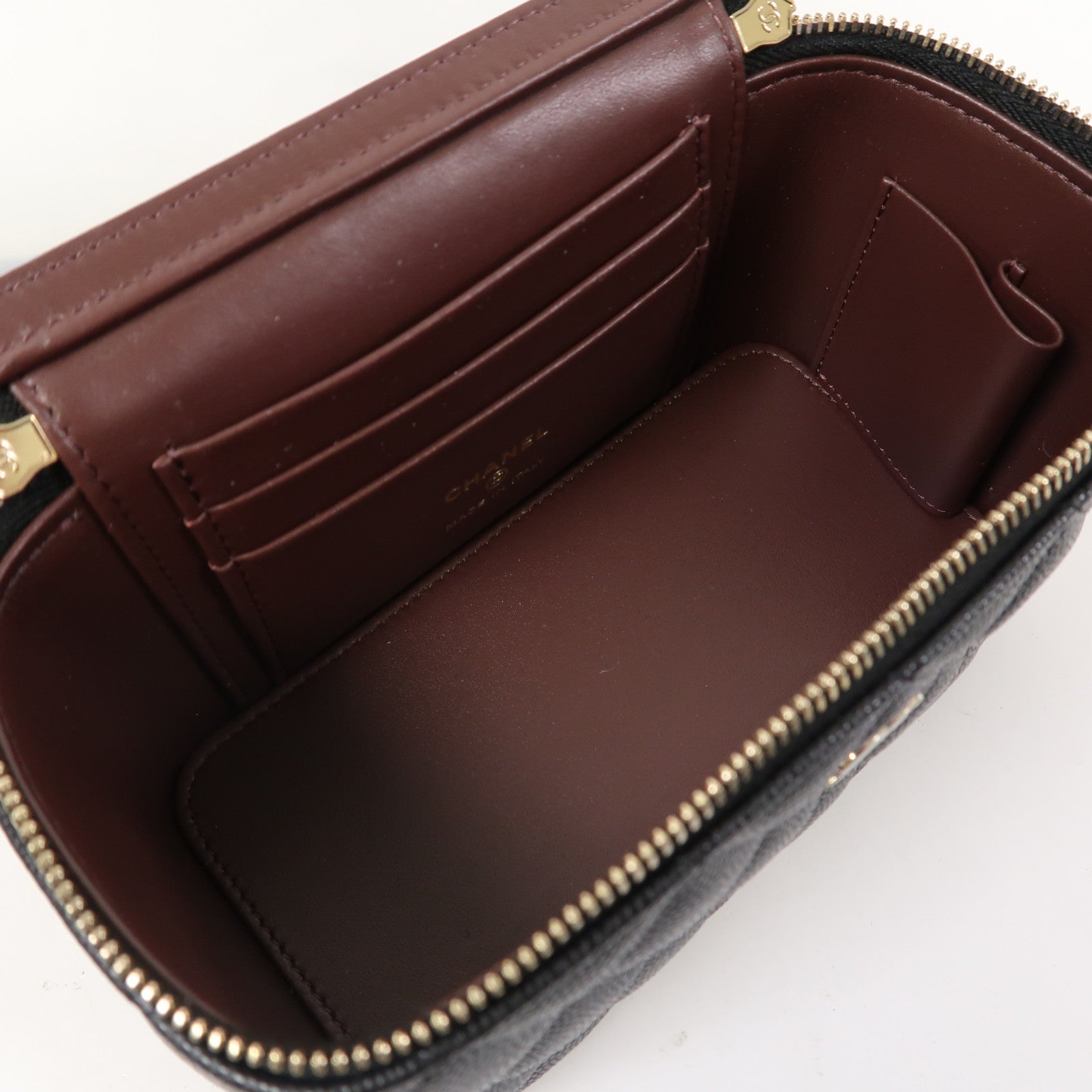 CHANEL 【激減優惠】菱格Caviar皮革 Small Vanity Case金扣鏈帶肩背袋黑色