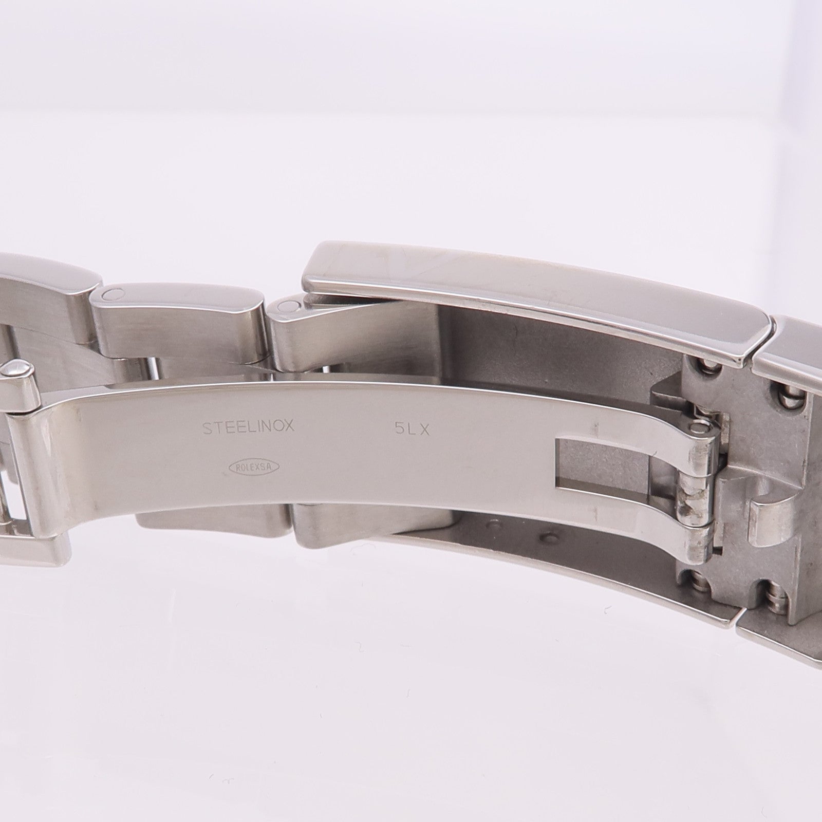 ROLEX Oyster Perpetual 116000