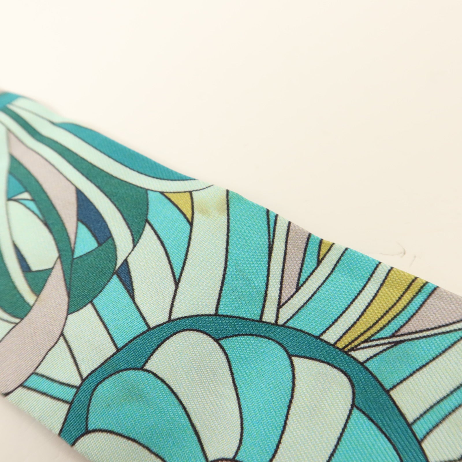 HERMES 絲質Twilly絲巾