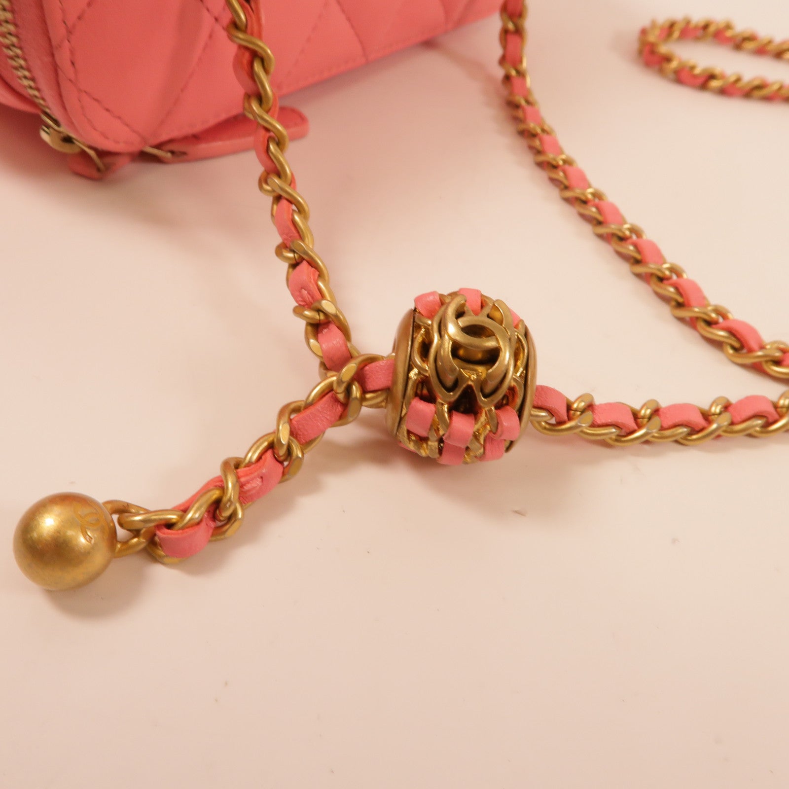 CHANEL CC GHW Vanity Case Shoulder Bag Lambskin Leather Pink