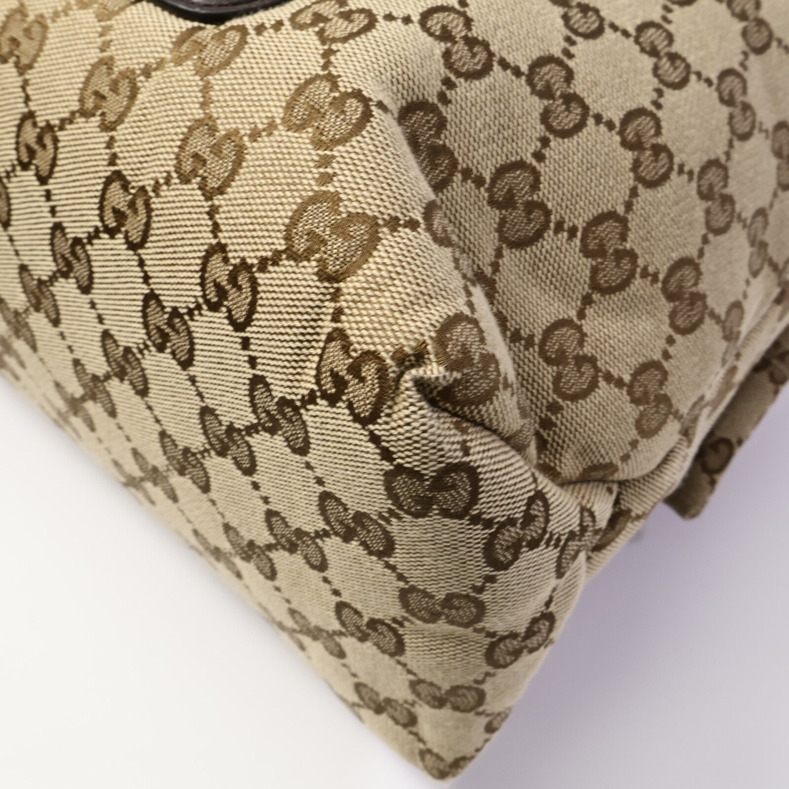 GUCCI 帆布GG Monogram Large Crossbody Bag肩背袋