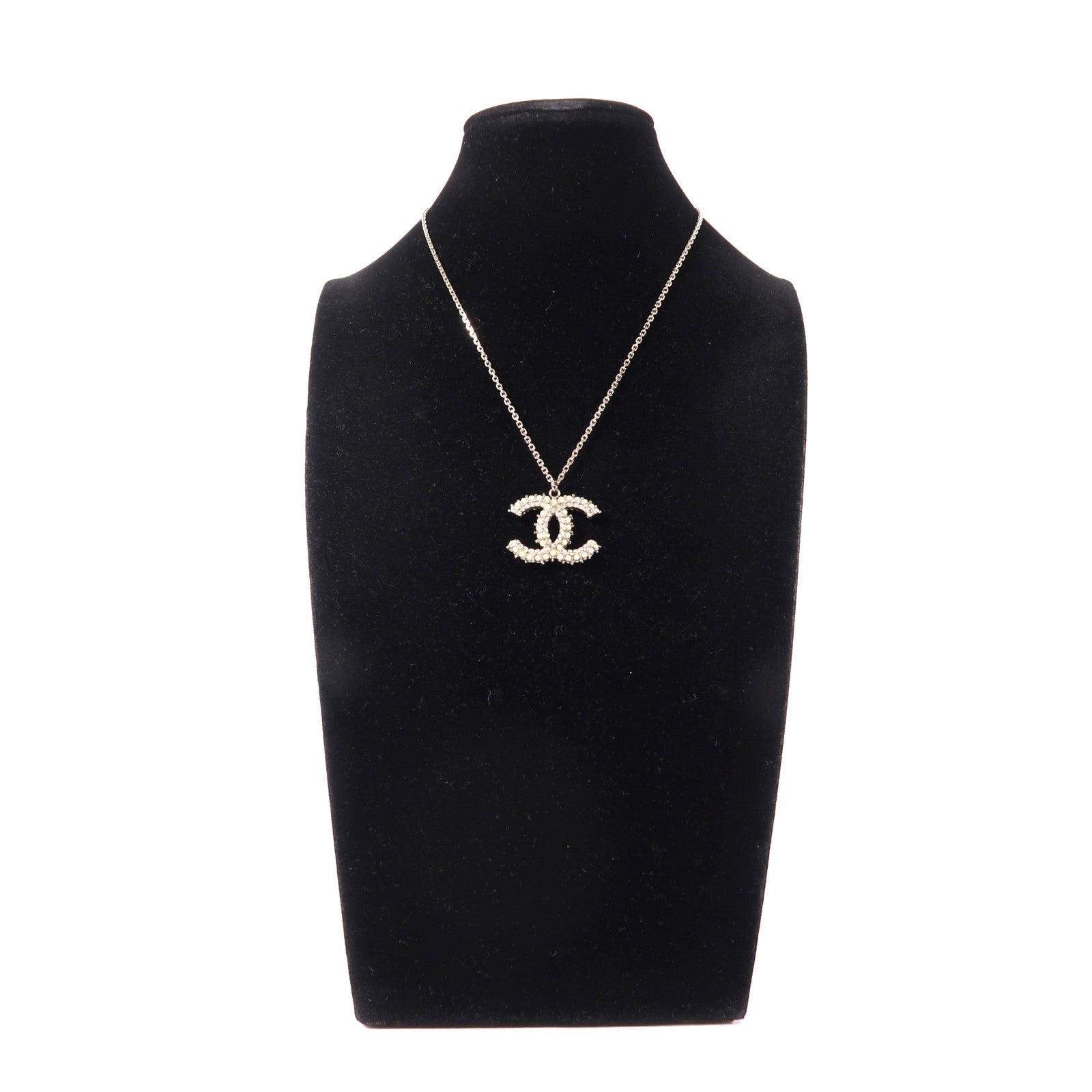 CHANEL CC Necklace Metal Silver