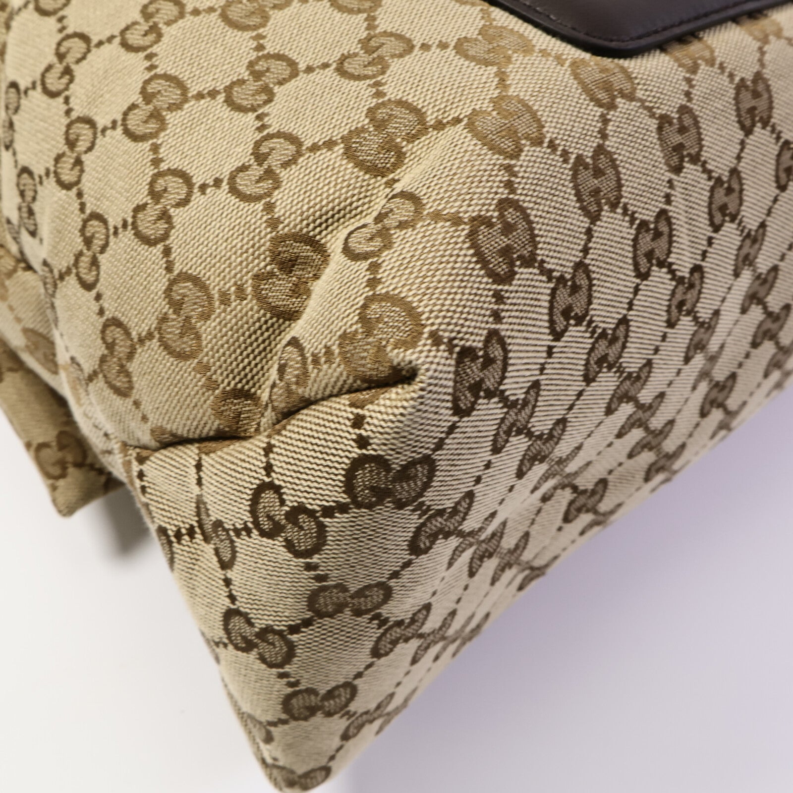 GUCCI 帆布GG Monogram Large Crossbody Bag肩背袋