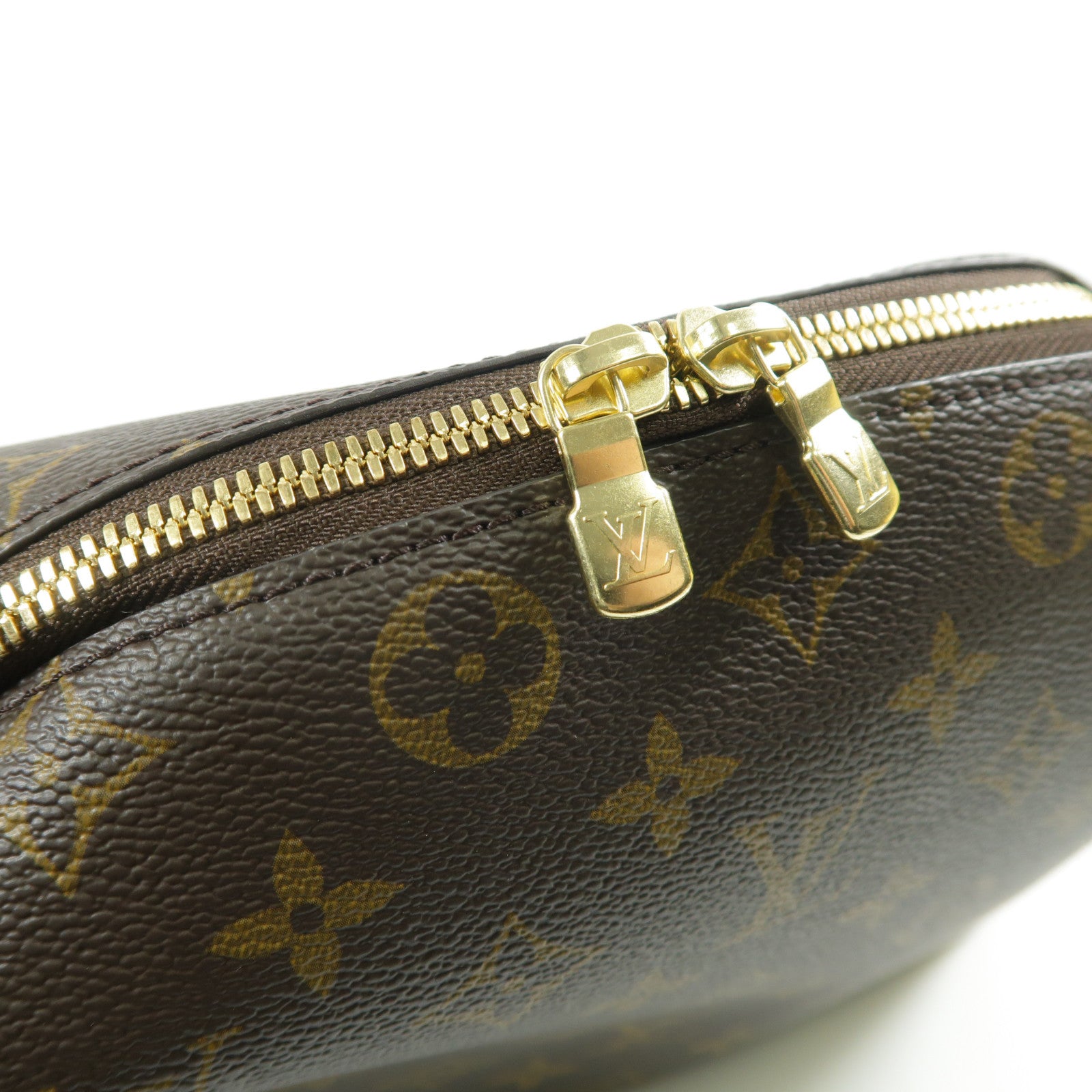 LOUIS VUITTON Monogram Cosmetic Pouch GM金扣手拿包