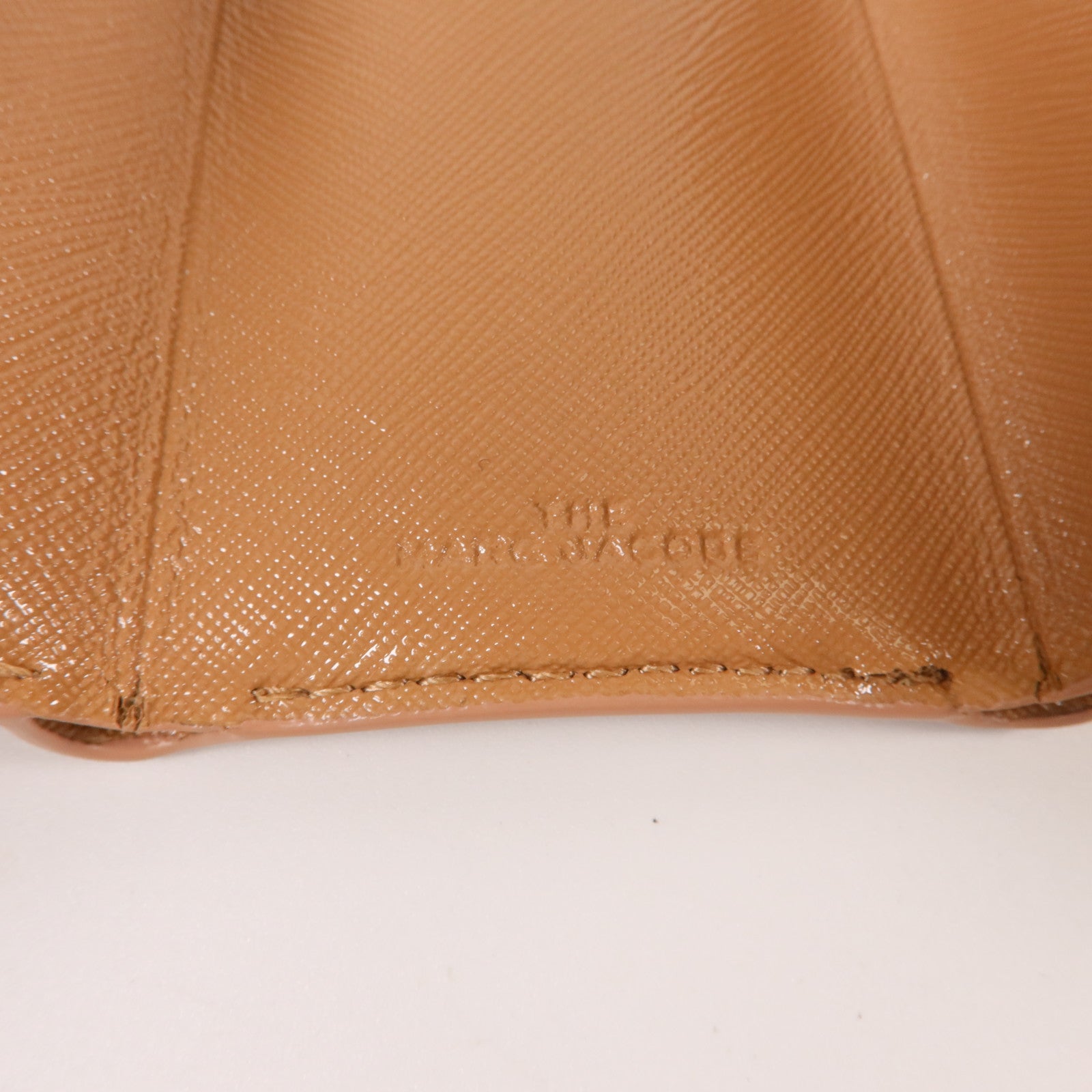 MARC JACOBS 牛皮皮革Snapshot Mini Trifold Wallet錢包