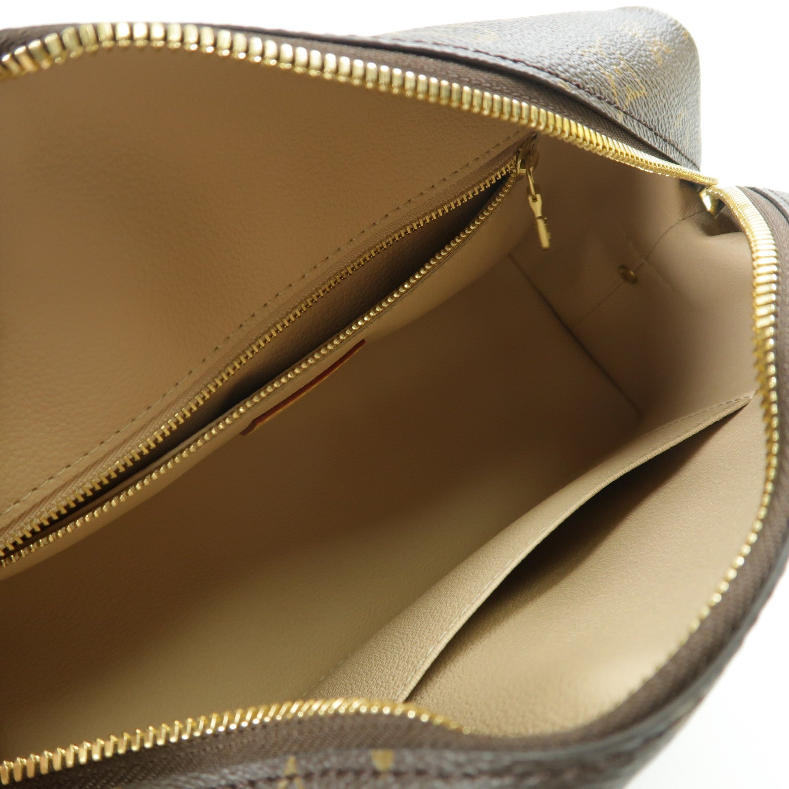 LOUIS VUITTON Monogram Cosmetic Pouch GM金扣手拿包