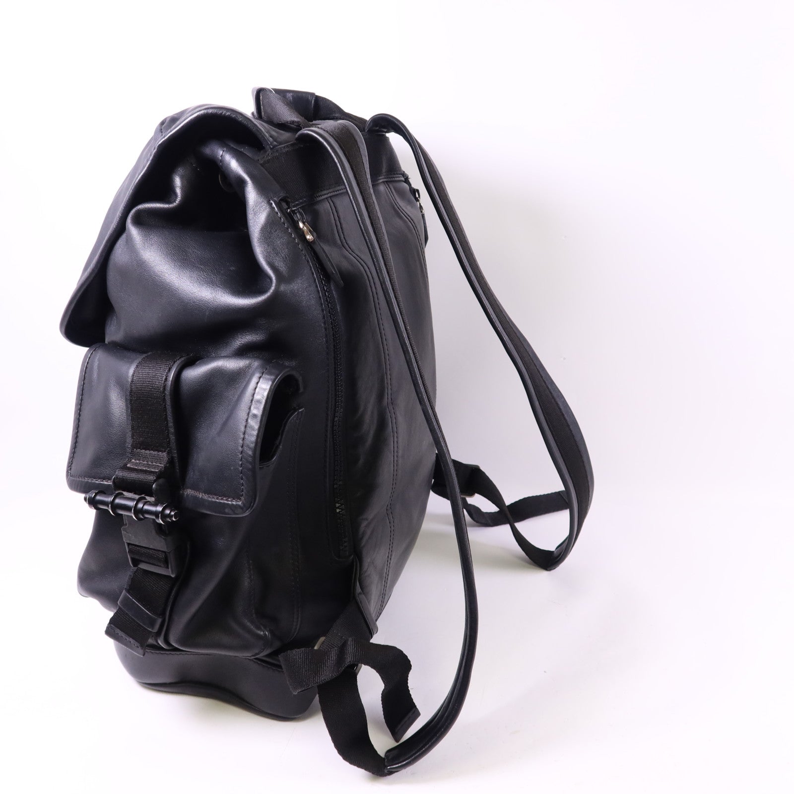 GIVENCHY 牛皮皮革Obsedia Backpack銀扣背包