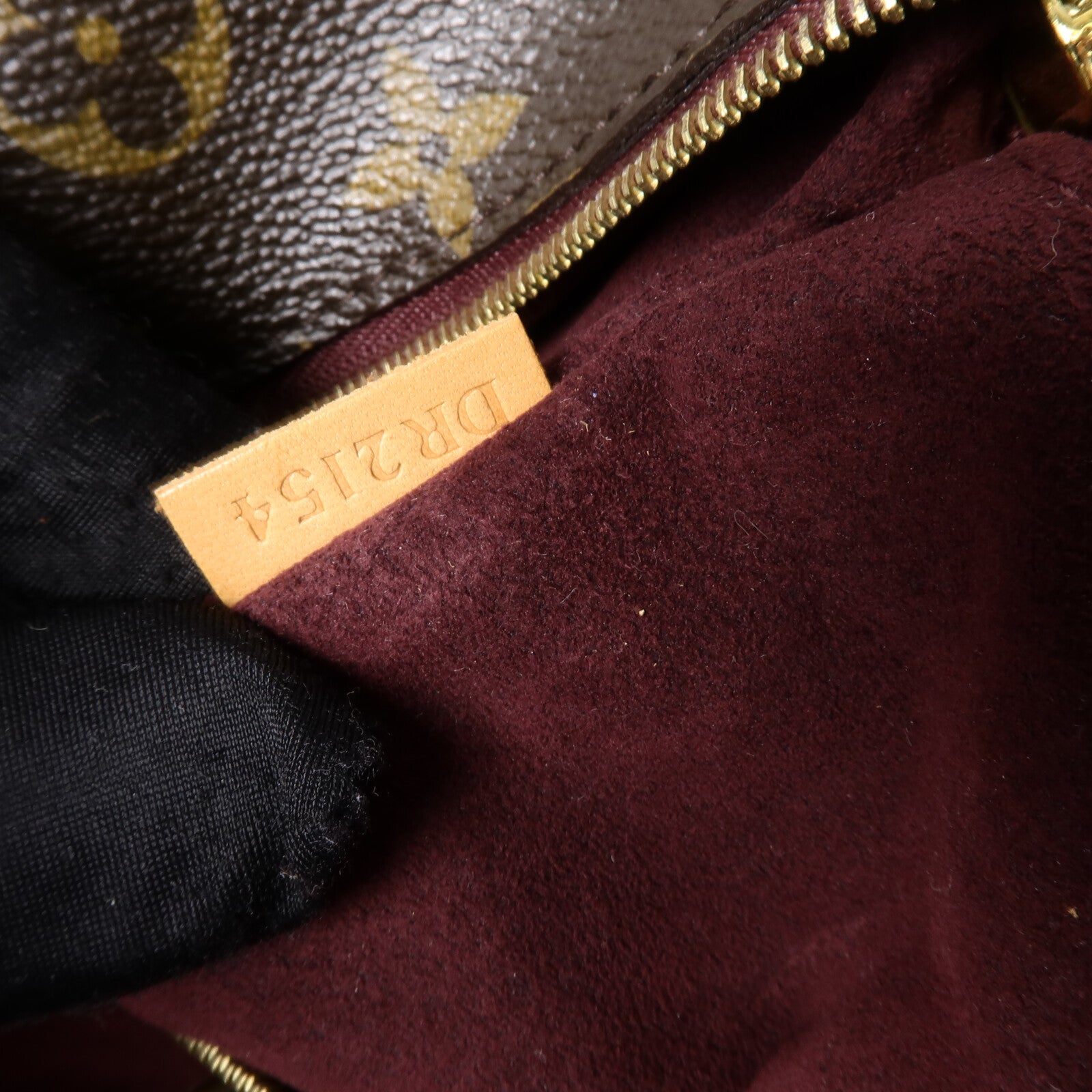 LOUIS VUITTON Monogram Voltaire肩背袋