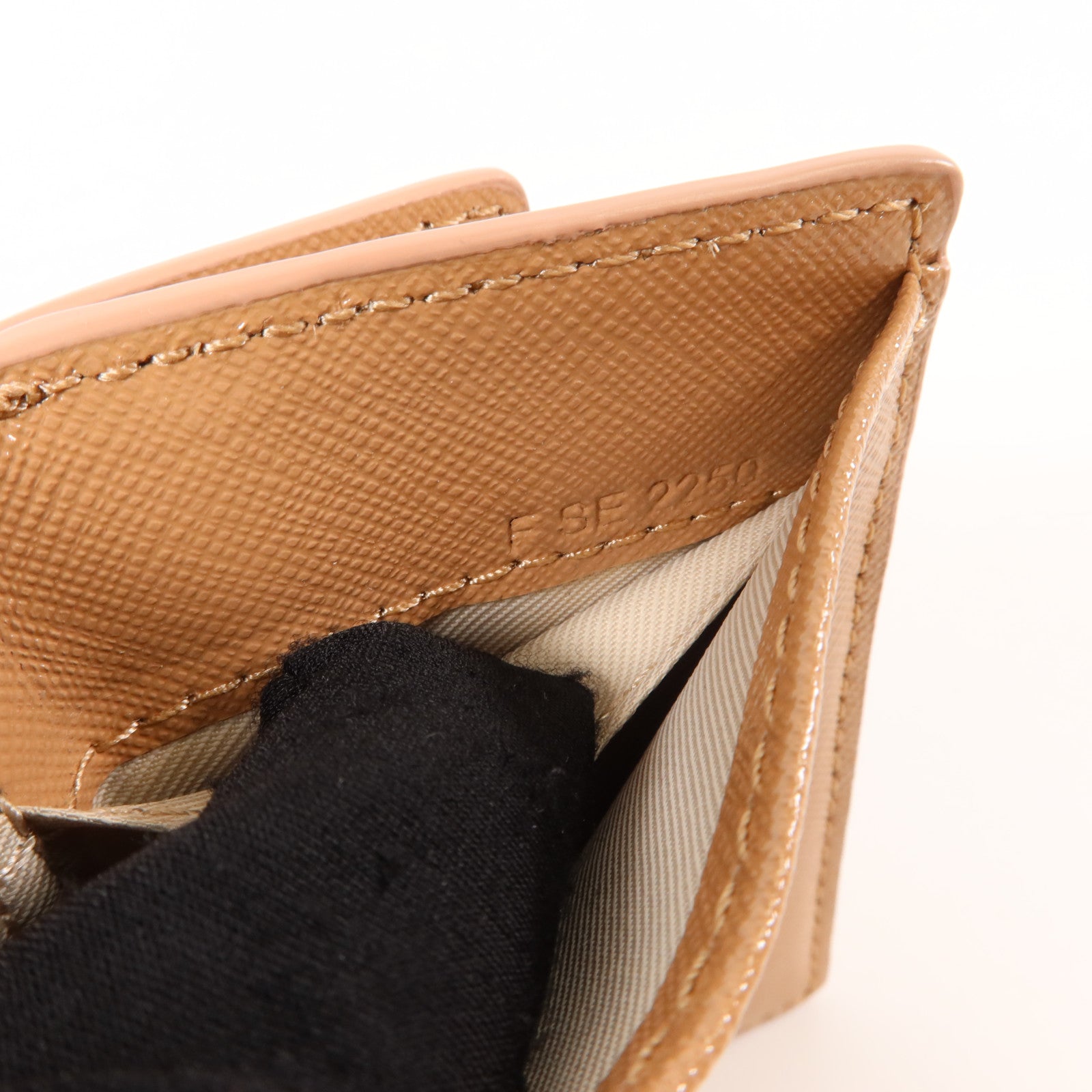 MARC JACOBS 牛皮皮革Snapshot Mini Trifold Wallet錢包