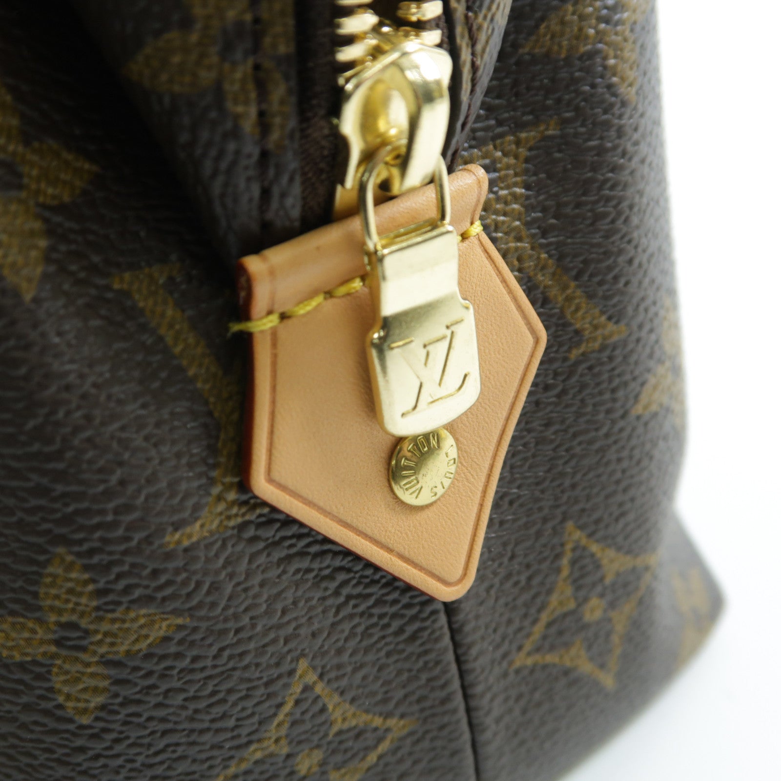 LOUIS VUITTON Monogram Cosmetic Pouch GM金扣手拿包