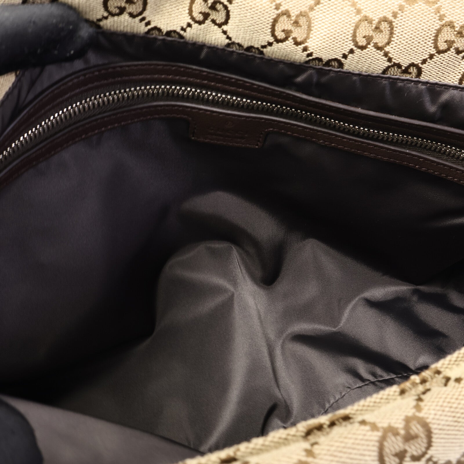 GUCCI 帆布GG Monogram Large Crossbody Bag肩背袋