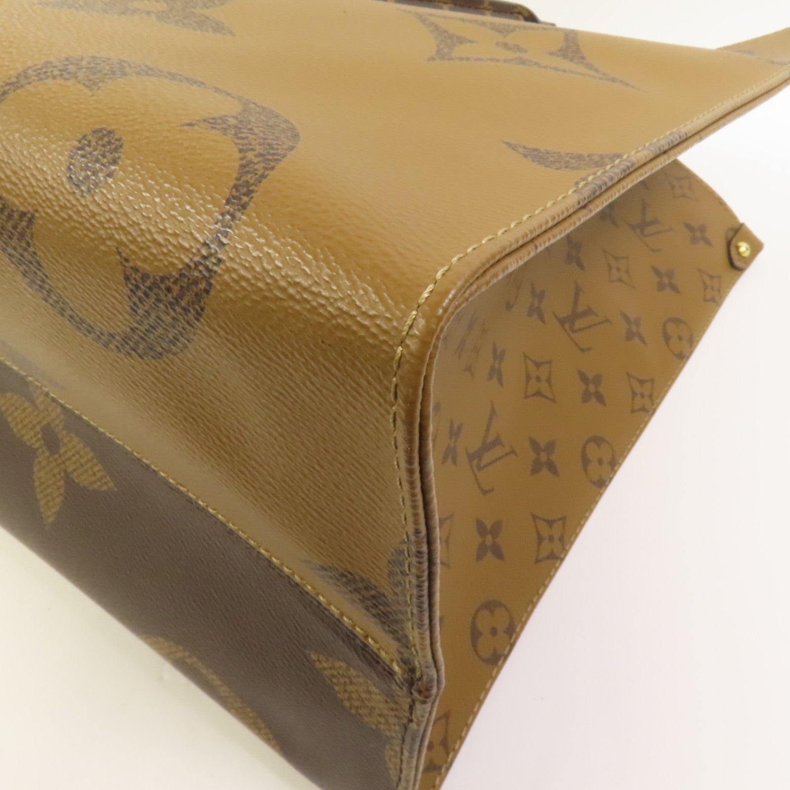 LOUIS VUITTON 【激減優惠】Monogram Giant OnTheGo GM金扣手挽肩背兩用袋