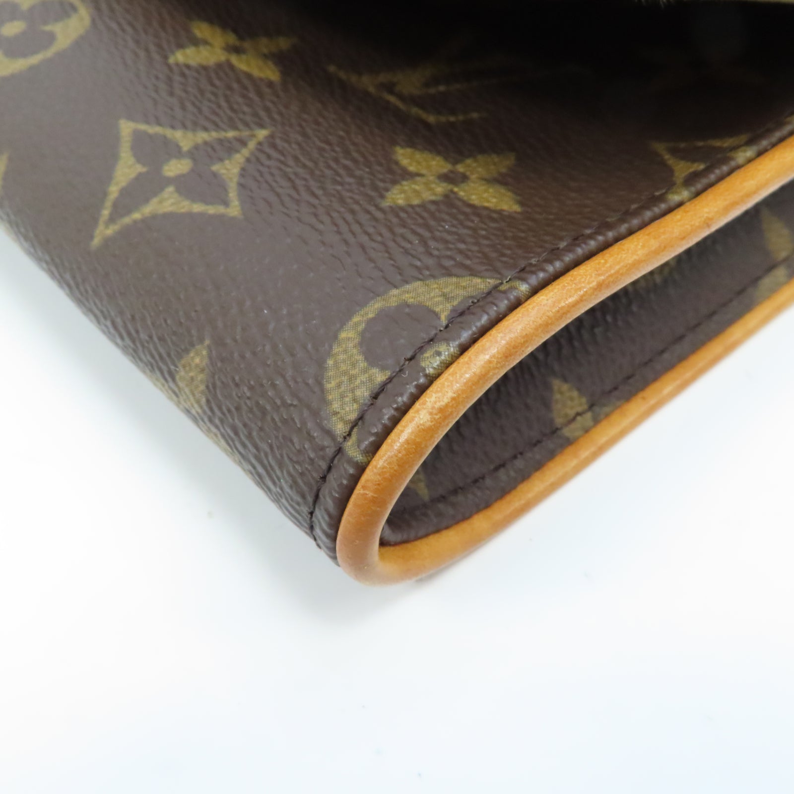 LOUIS VUITTON 【激減優惠】Monogram Pochette Twin GM金扣肩背袋啡色