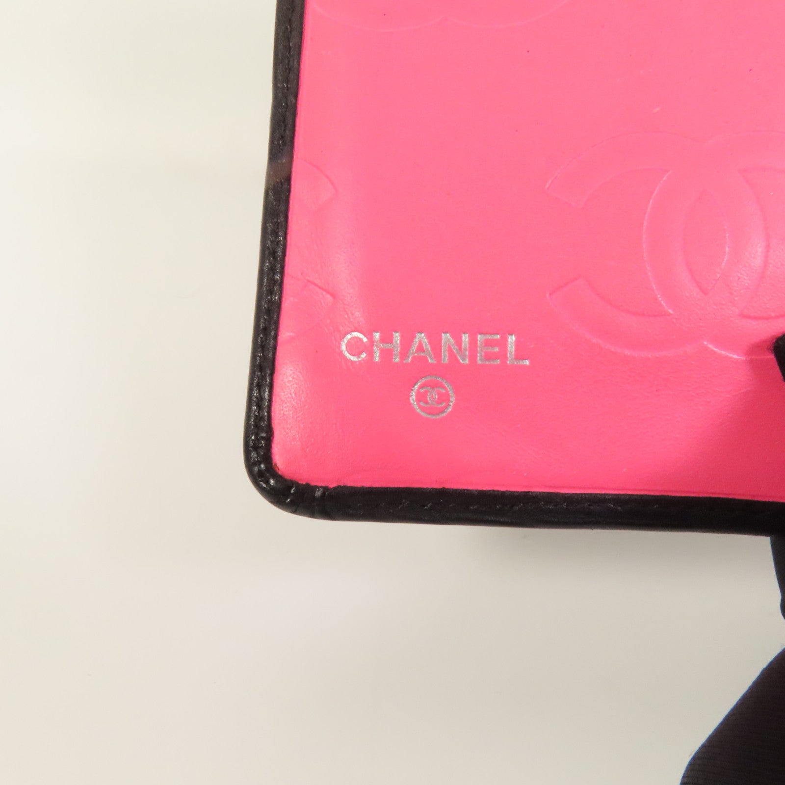 CHANEL 牛皮皮革Cambon銀扣錢包