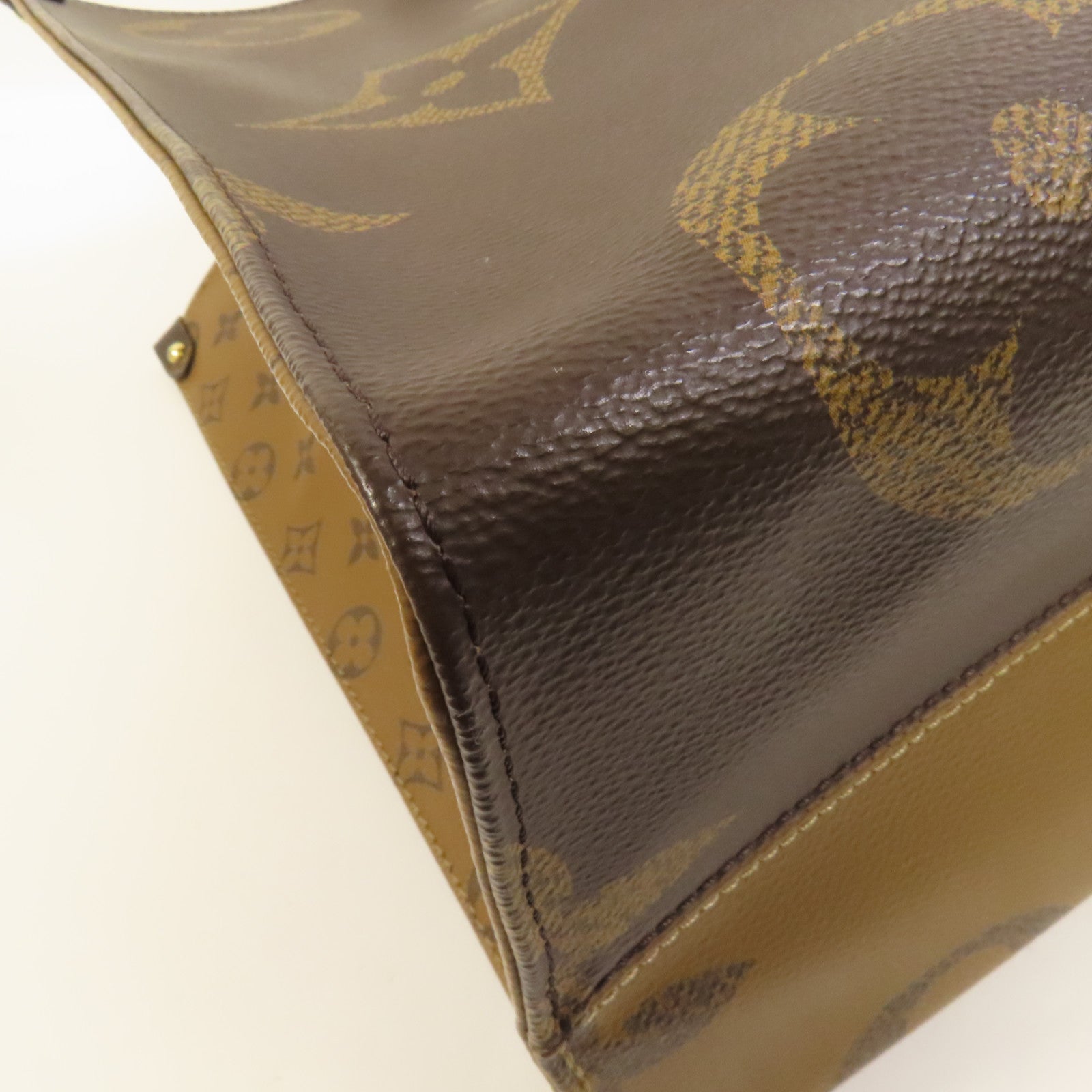 LOUIS VUITTON 【激減優惠】Monogram Giant OnTheGo GM金扣手挽肩背兩用袋