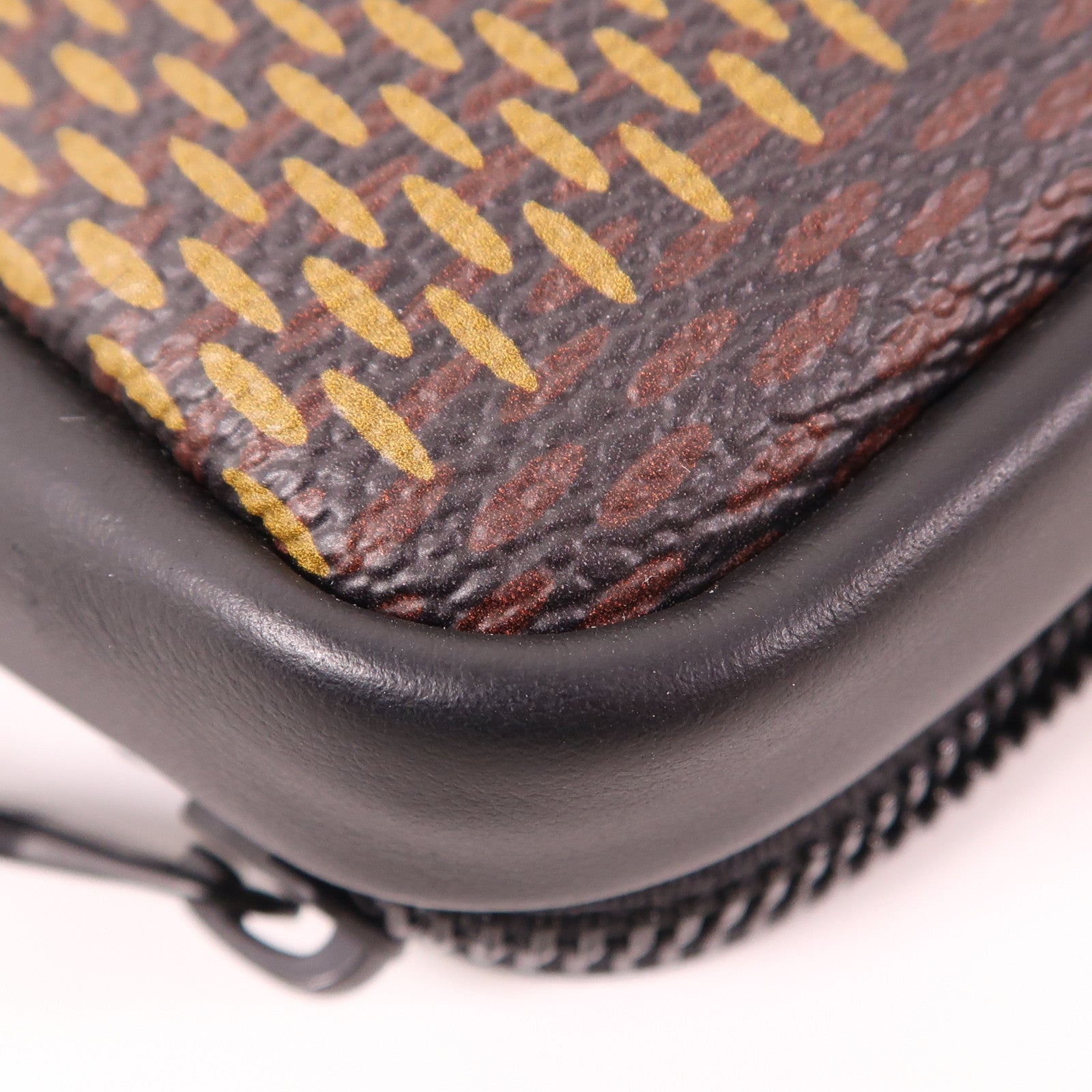 LOUIS VUITTON Damier LV x Nigo Phone Pouch肩背袋