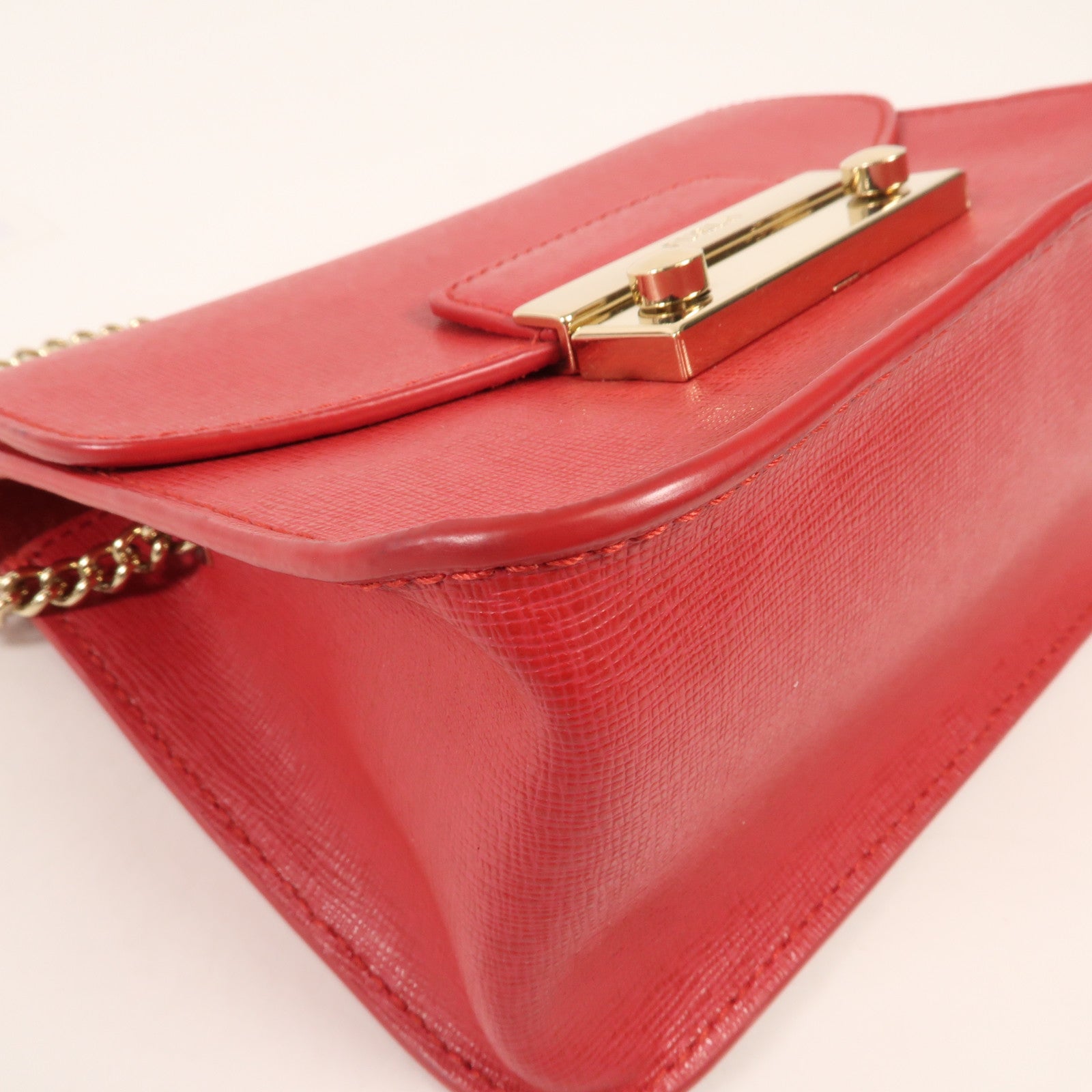 Furla 牛皮皮革Chain Shoulder金扣鏈帶肩背袋