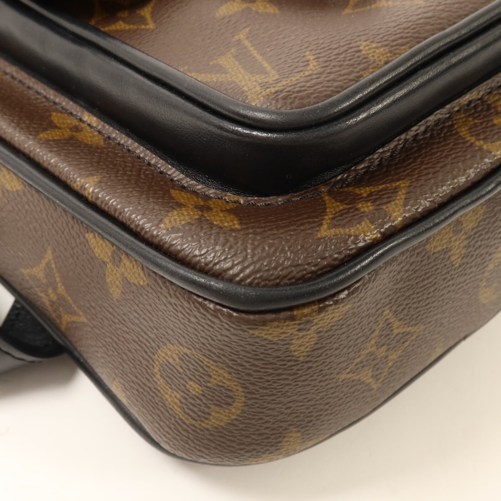 LOUIS VUITTON Monogram Macassar Christopher Wearable Wallet肩背袋