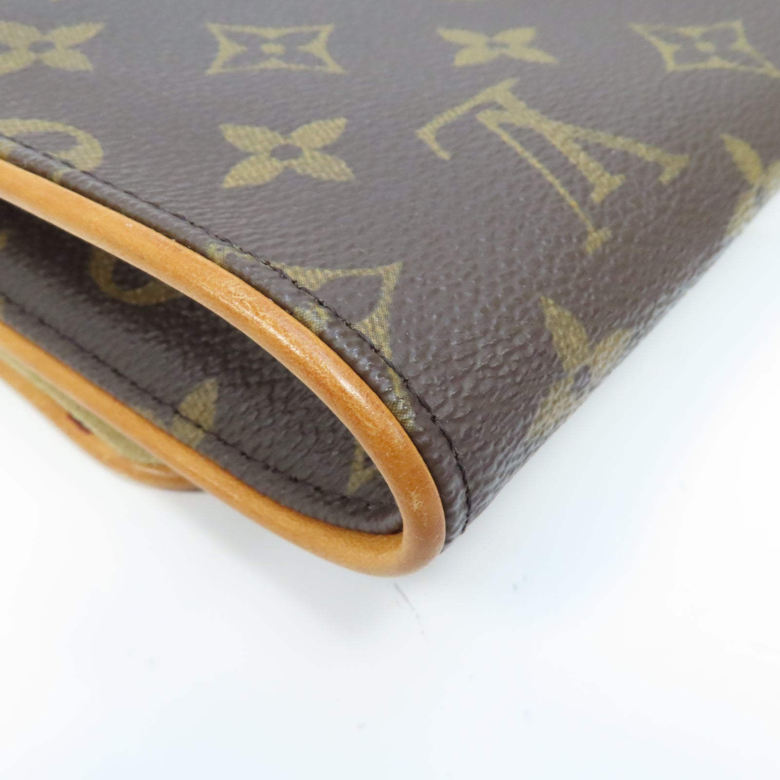 LOUIS VUITTON 【激減優惠】Monogram Pochette Twin GM金扣肩背袋啡色