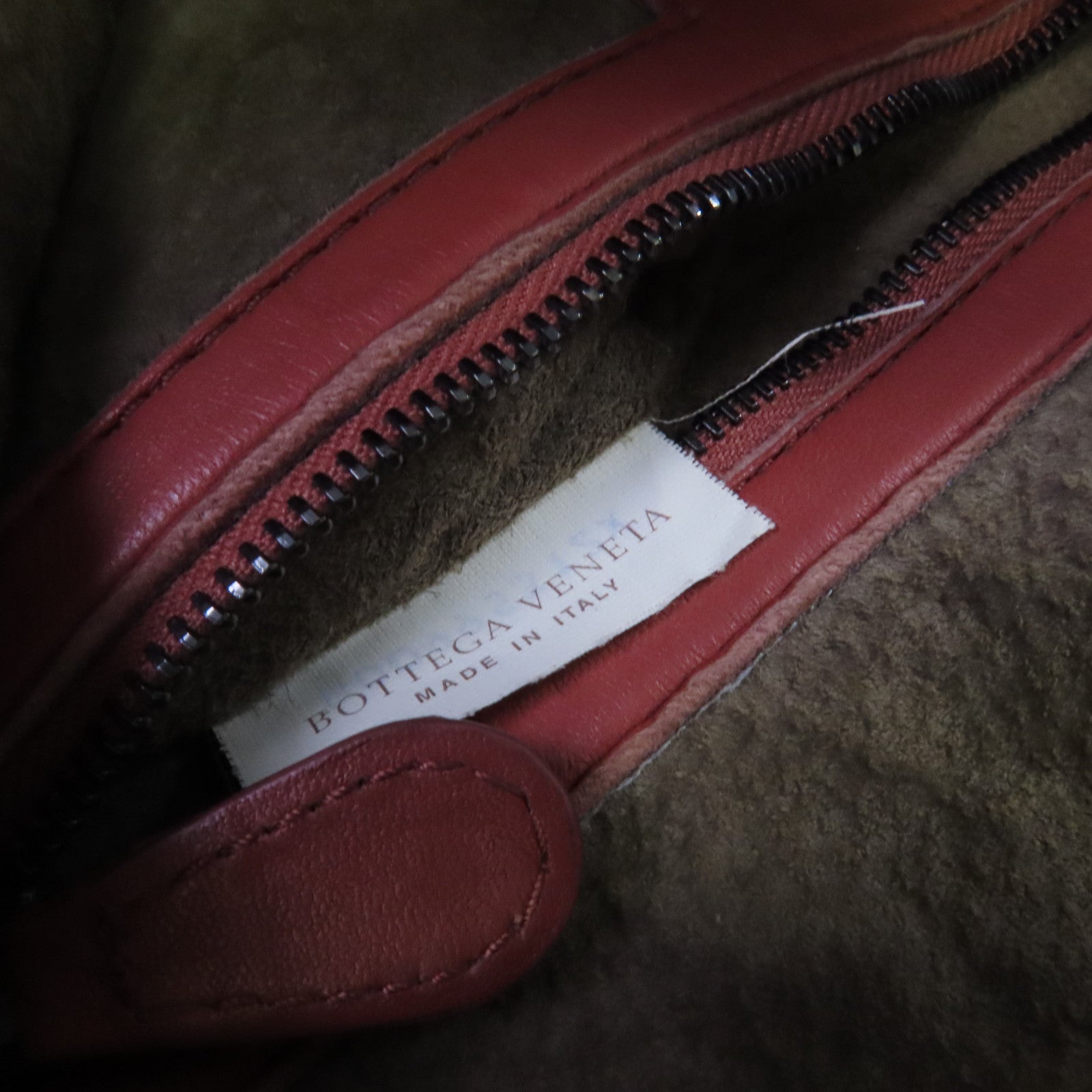 BOTTEGA VENETA 【激減優惠】織紋皮革Intrecciato Shoulder Bag肩背袋酒紅豆色