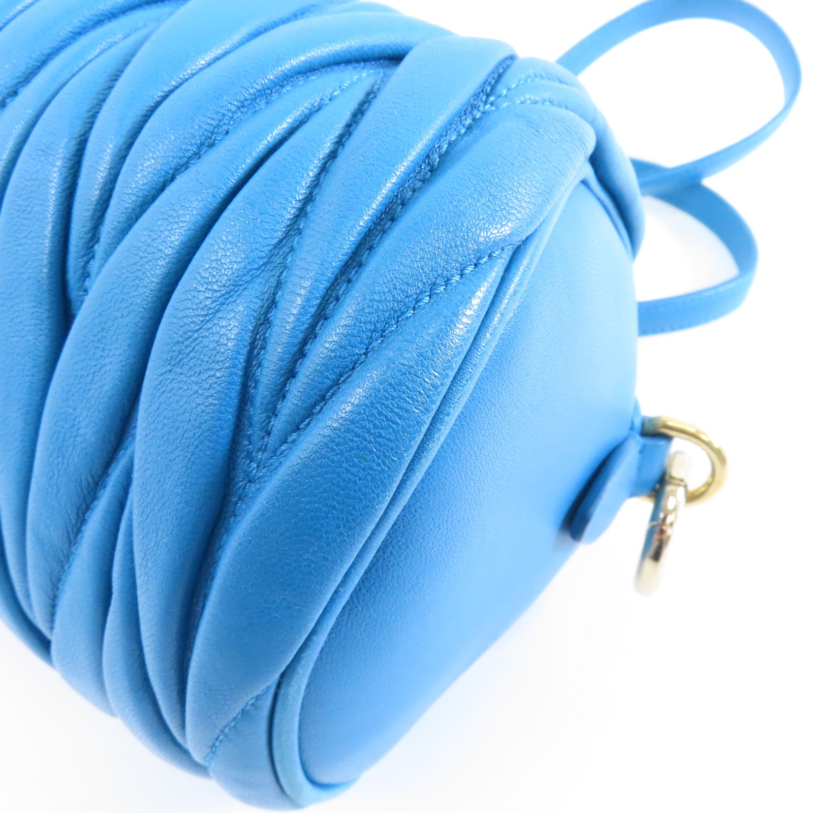 Miu Miu 羊皮皮革Shoulder Bag金扣鏈帶肩背袋藍色