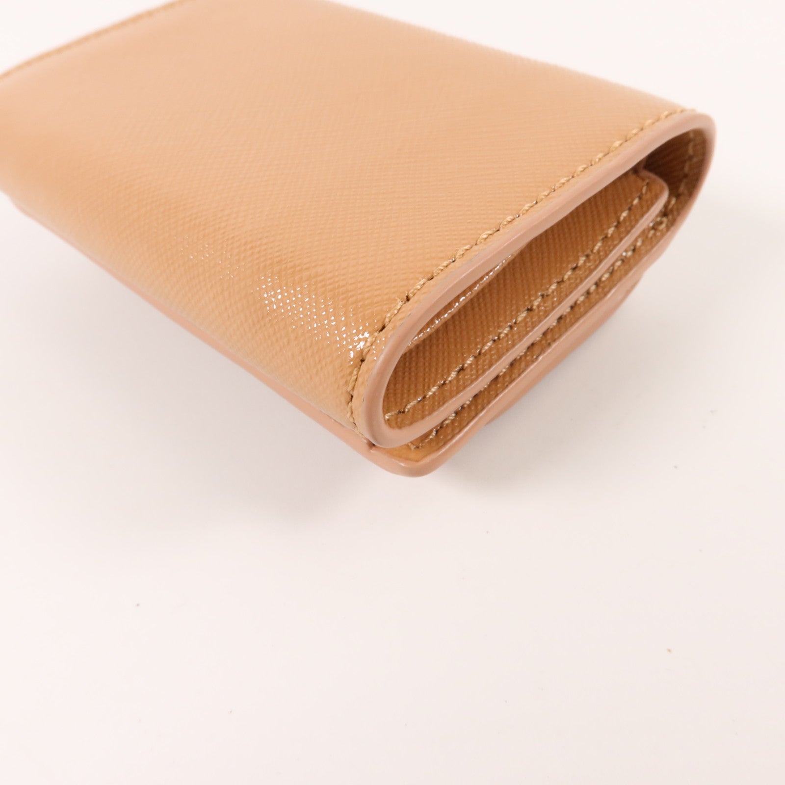MARC JACOBS 牛皮皮革Snapshot Mini Trifold Wallet錢包