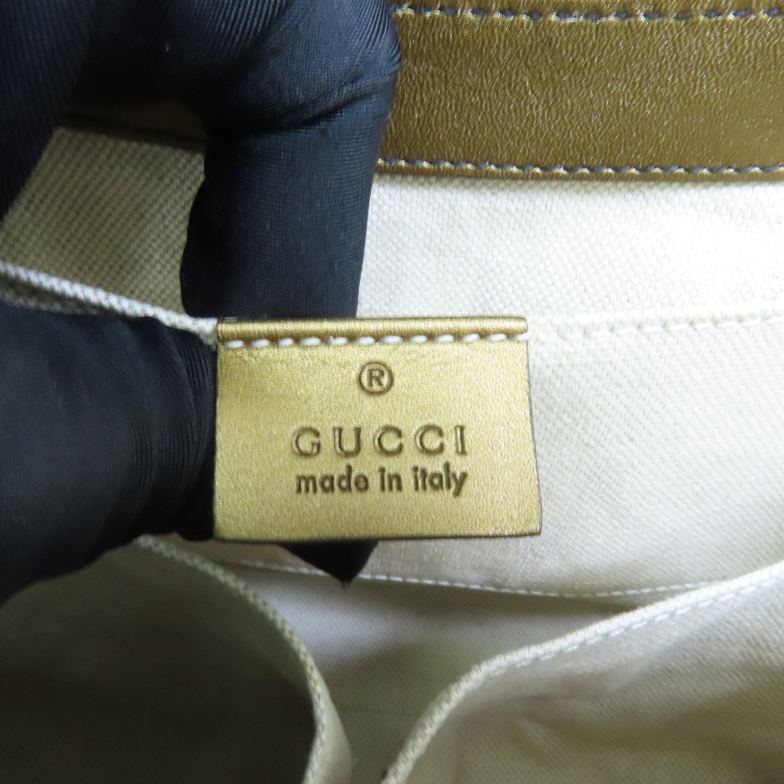 GUCCI 漆皮皮革Emily肩背袋