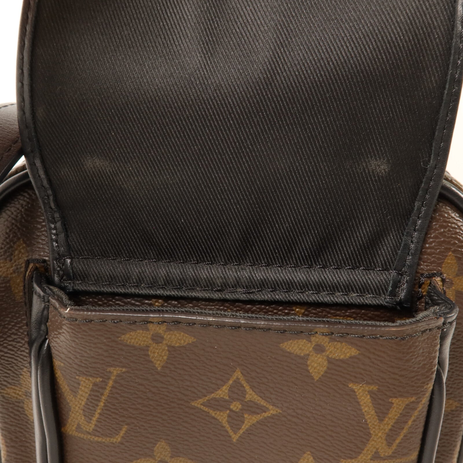 LOUIS VUITTON Monogram Macassar Christopher Wearable Wallet肩背袋