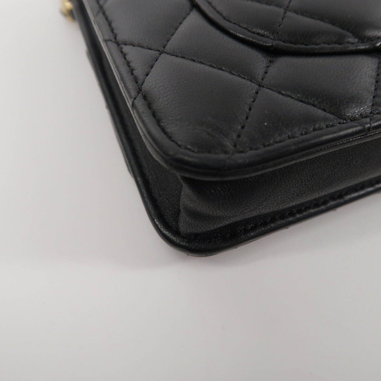 CHANEL 羊皮皮革WOC Wallet On Chain鏈帶肩背袋
