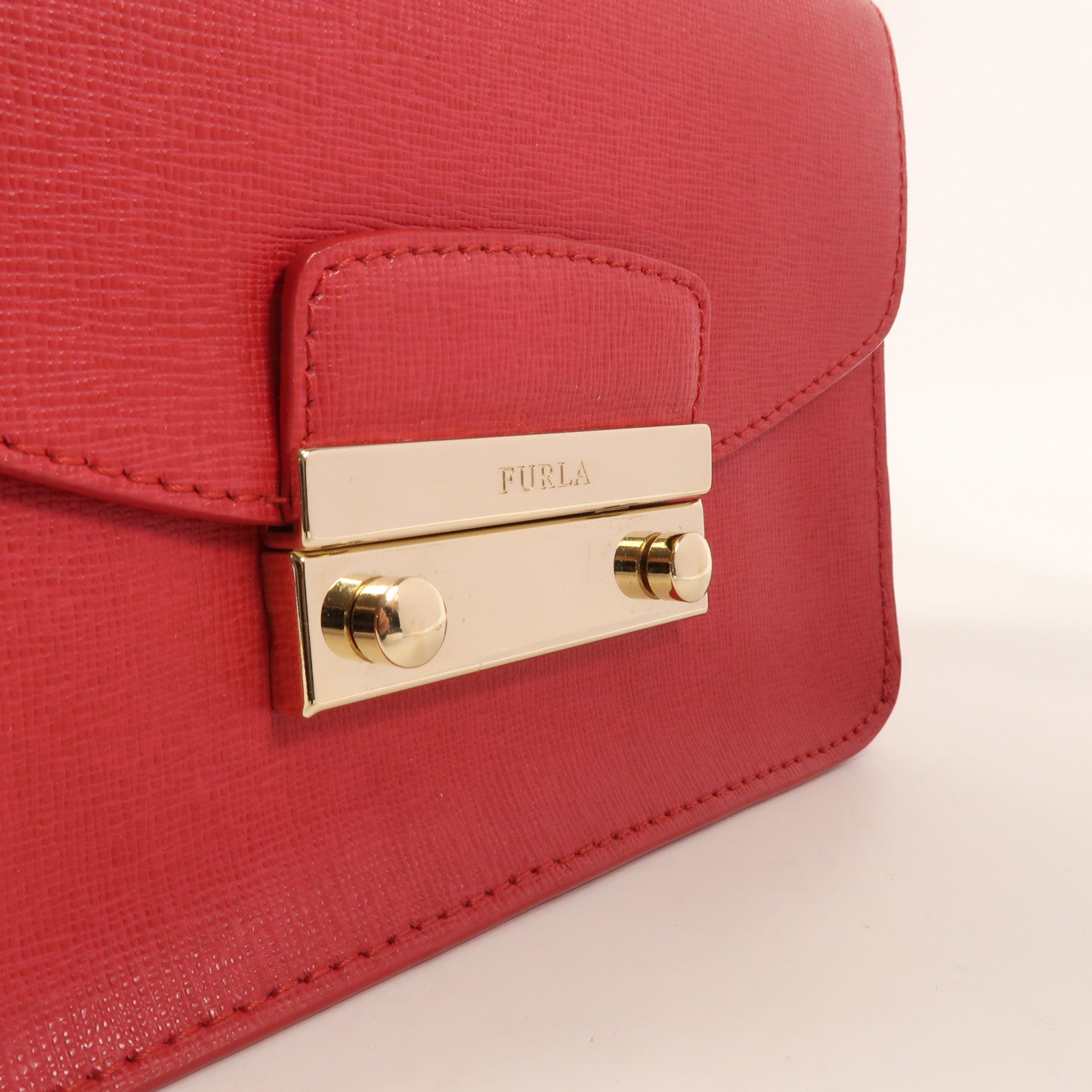 Furla 牛皮皮革Chain Shoulder金扣鏈帶肩背袋