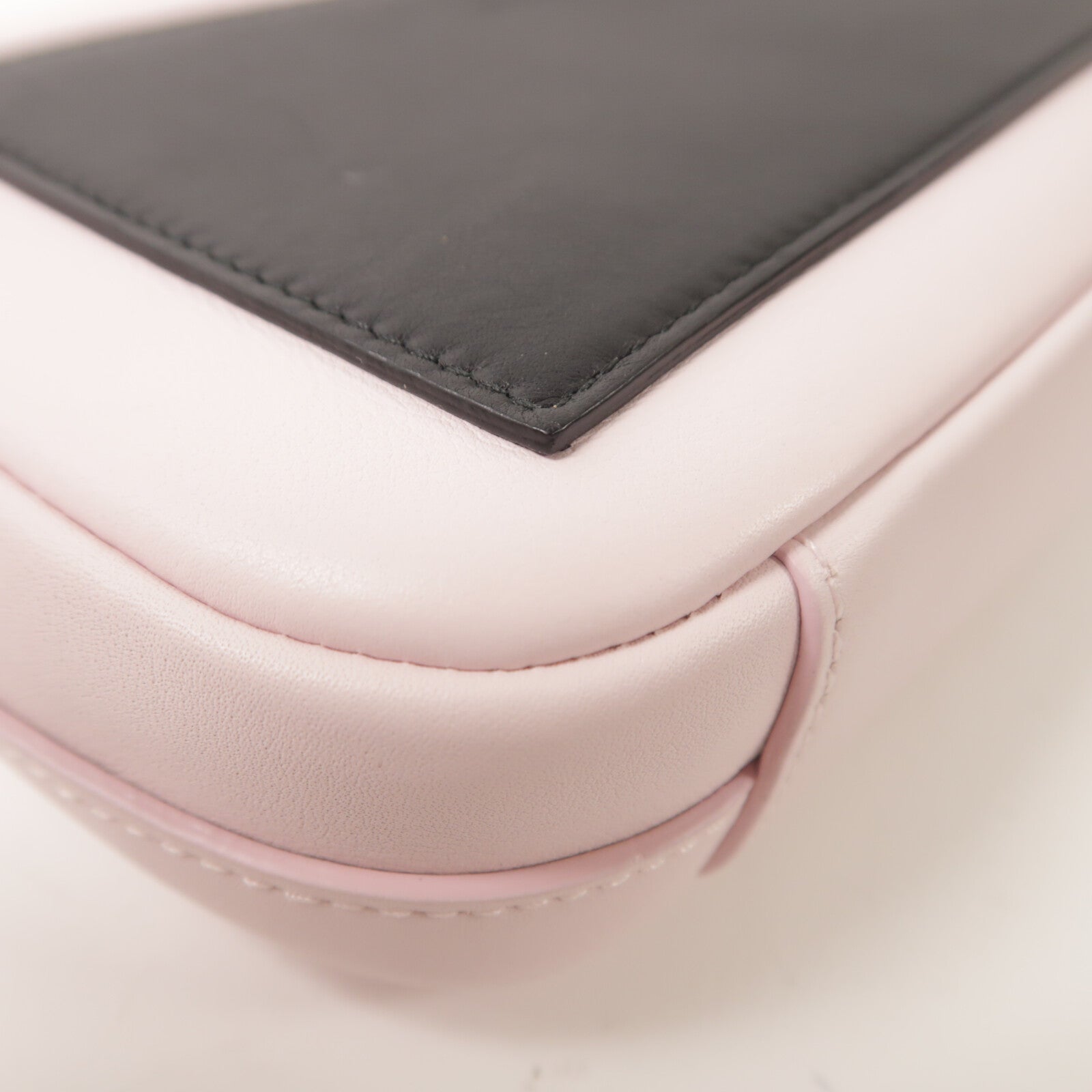 Dior 牛皮皮革Shoulder Bag鏈帶肩背袋