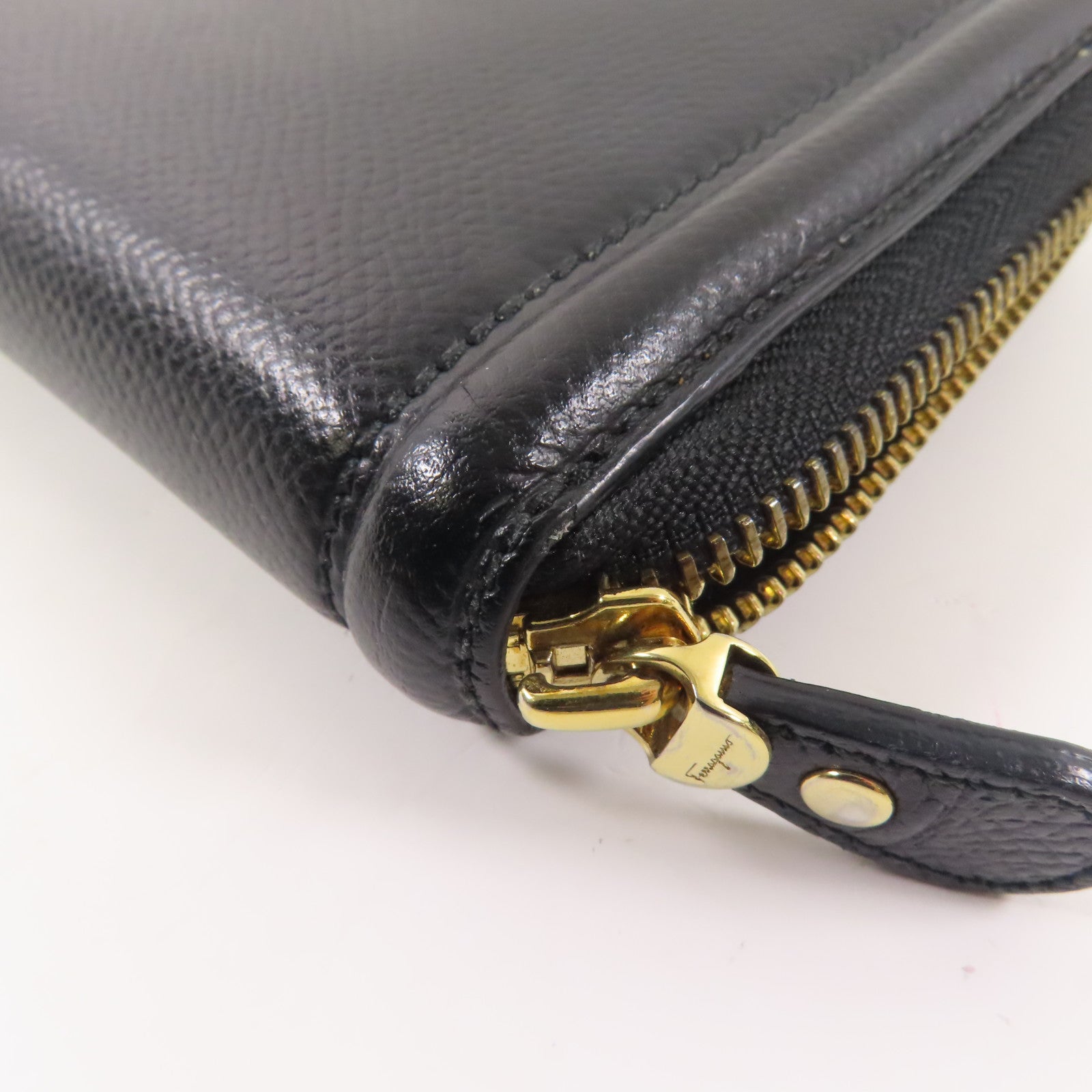 Salvatore Ferragamo 牛皮皮革Zipper Long Wallet金扣長錢包黑色