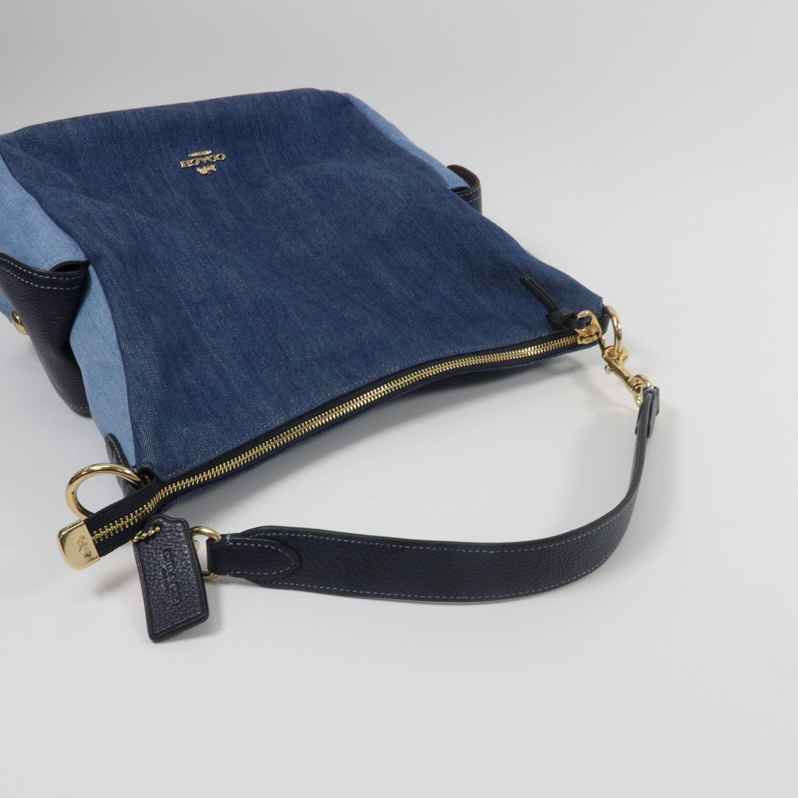 COACH 牛仔布Shoulder Bag手挽肩背兩用袋