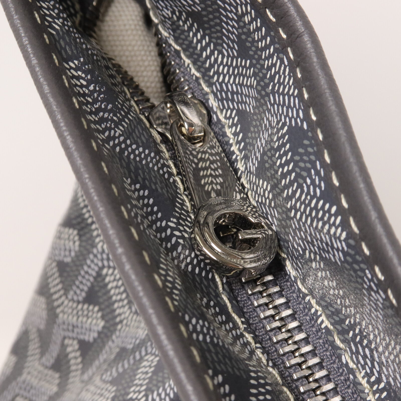 GOYARD 塗層帆布Boheme Hobo肩背袋