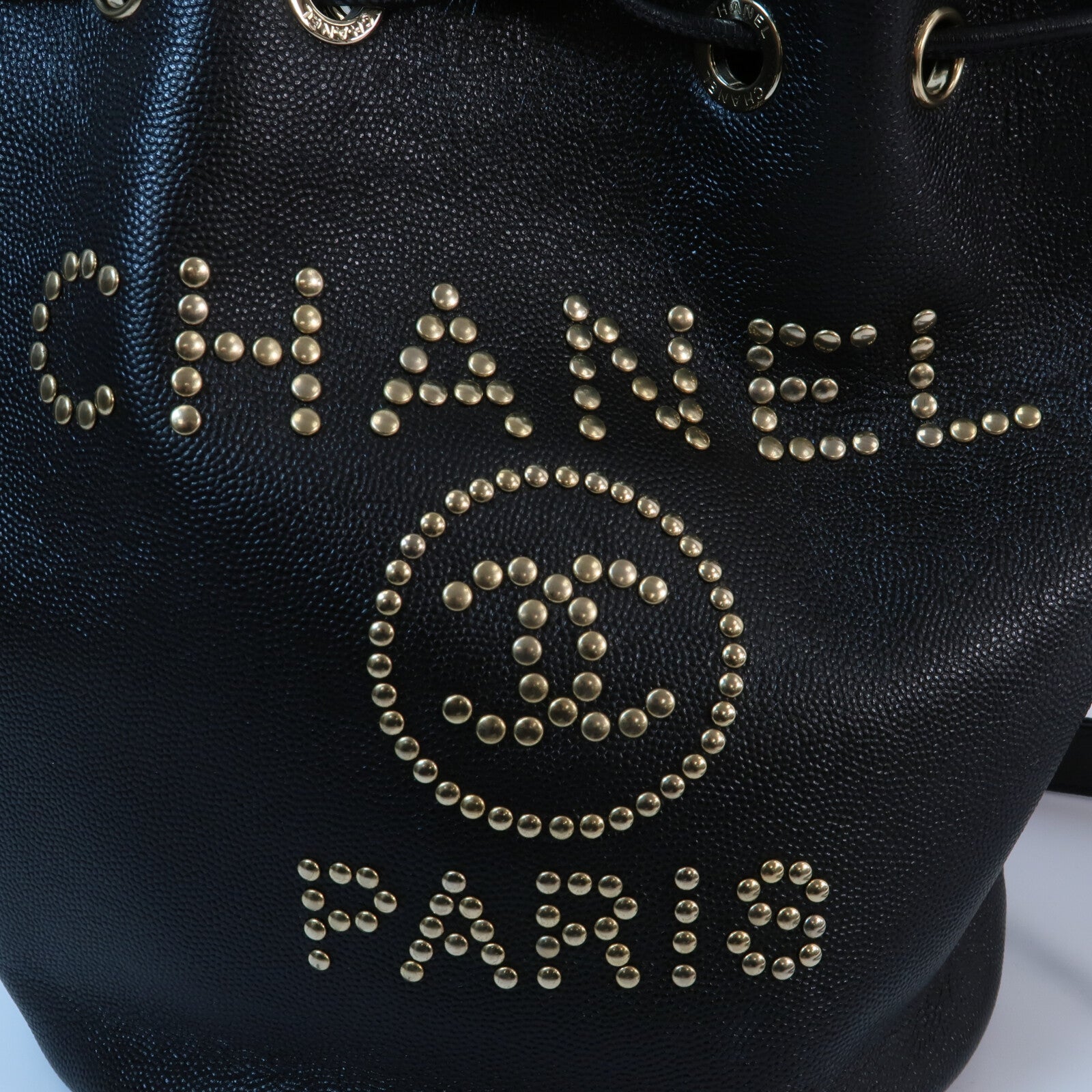 CHANEL 牛皮皮革Bucket Bag鏈帶肩背袋