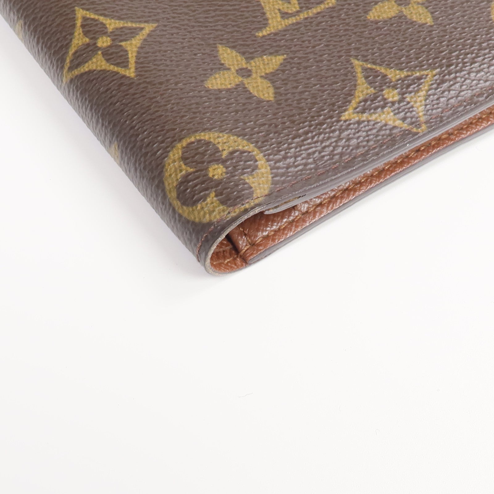 LOUIS VUITTON Monogram Bifold Wallet錢包