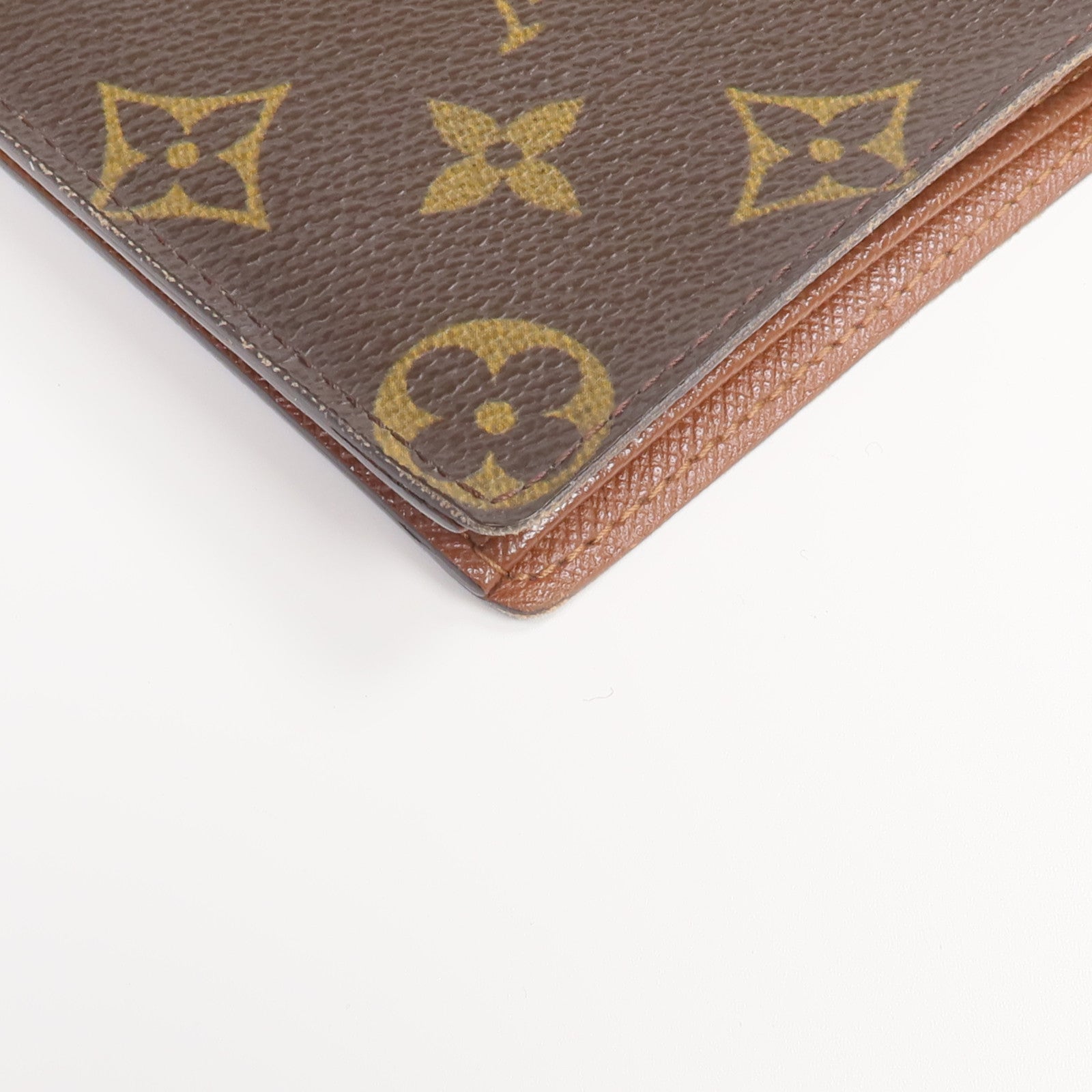 LOUIS VUITTON Monogram Bifold Wallet錢包
