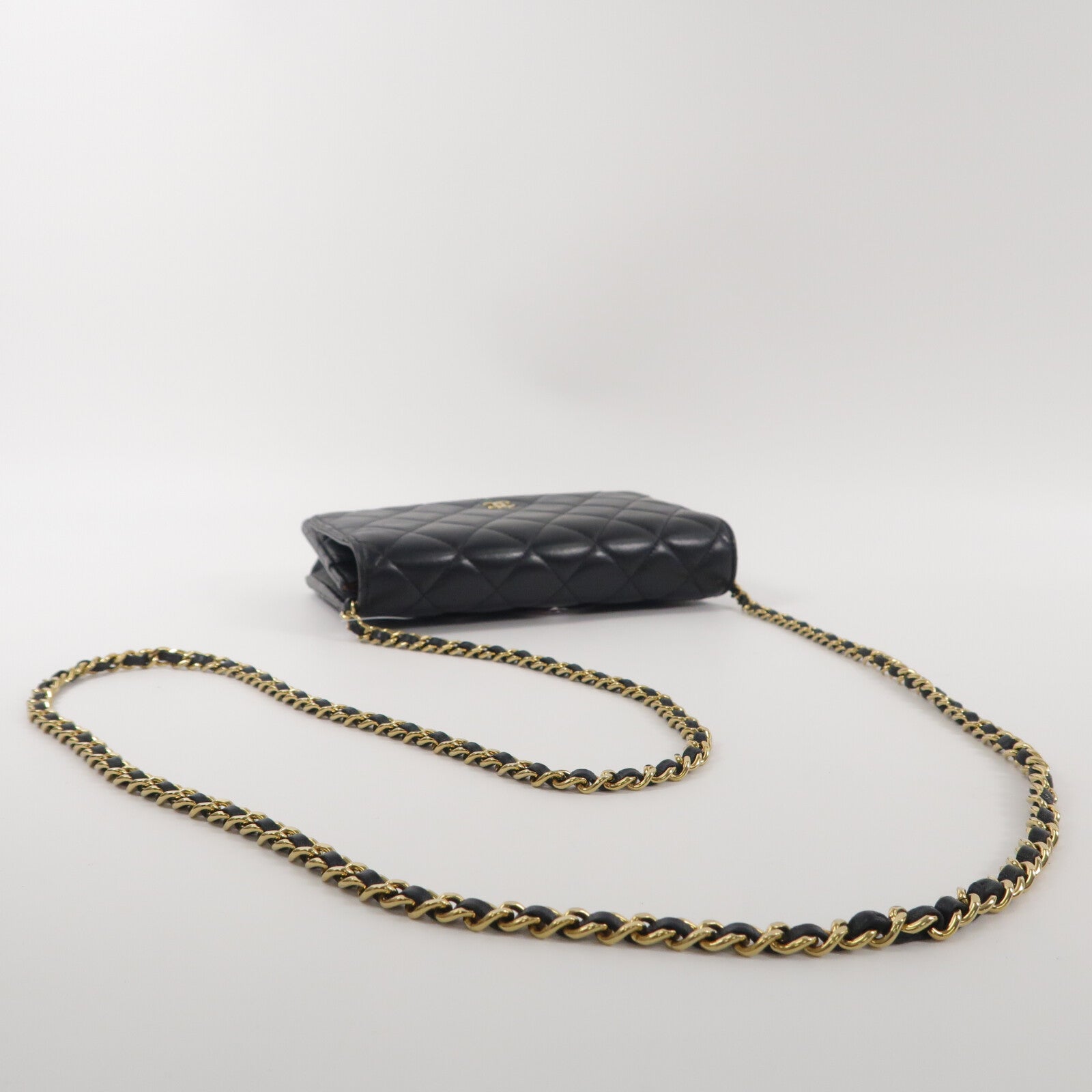 CHANEL 羊皮皮革WOC Wallet On Chain鏈帶肩背袋