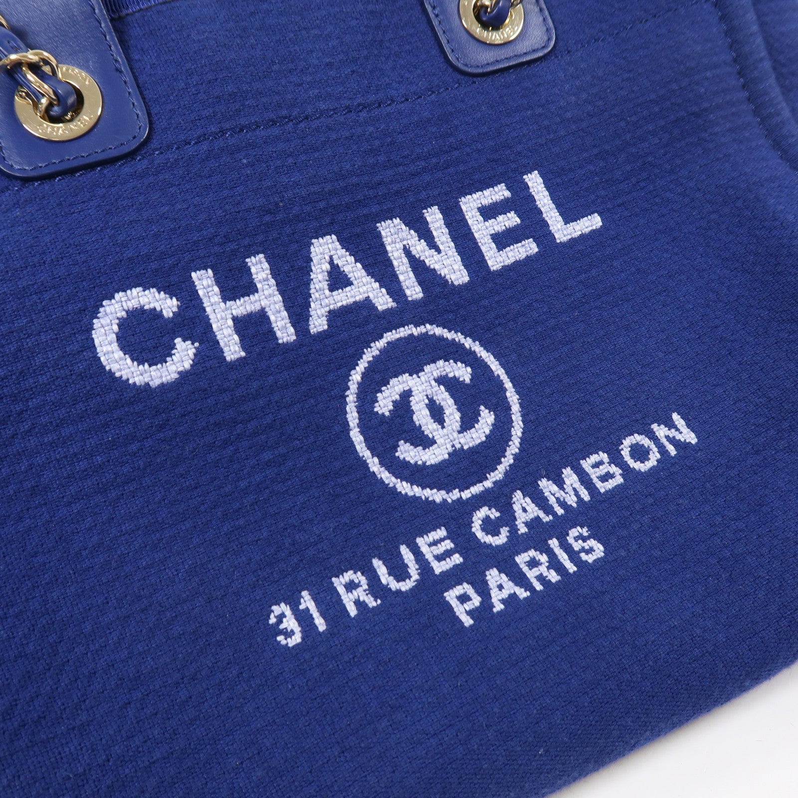 CHANEL 帆布Deauville Tote Bag金扣鏈帶手挽肩背兩用袋
