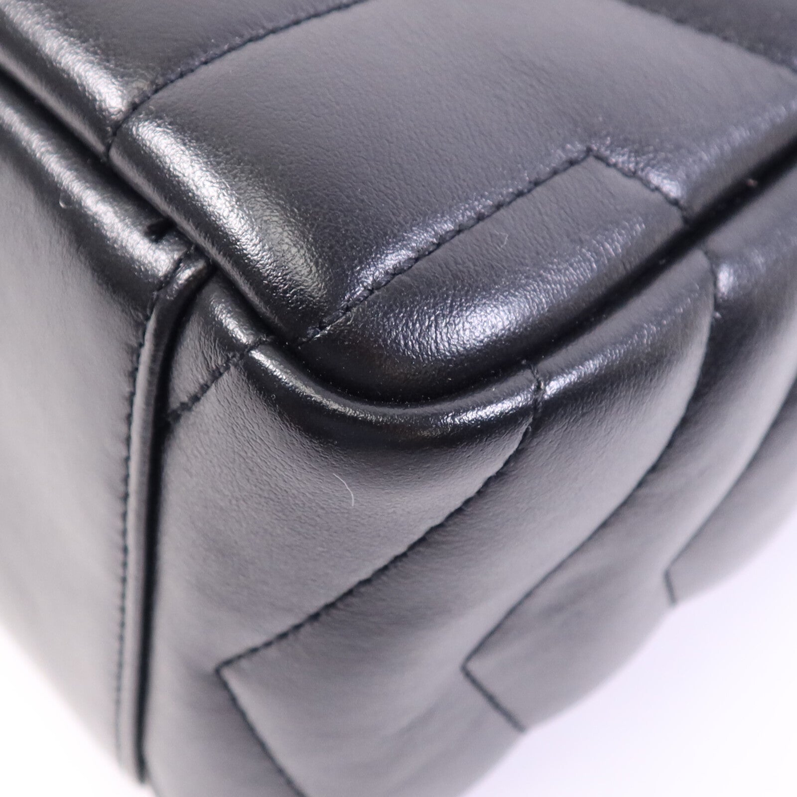 SAINT LAURENT 牛皮皮革Shoulder Bag銀扣鏈帶肩背袋