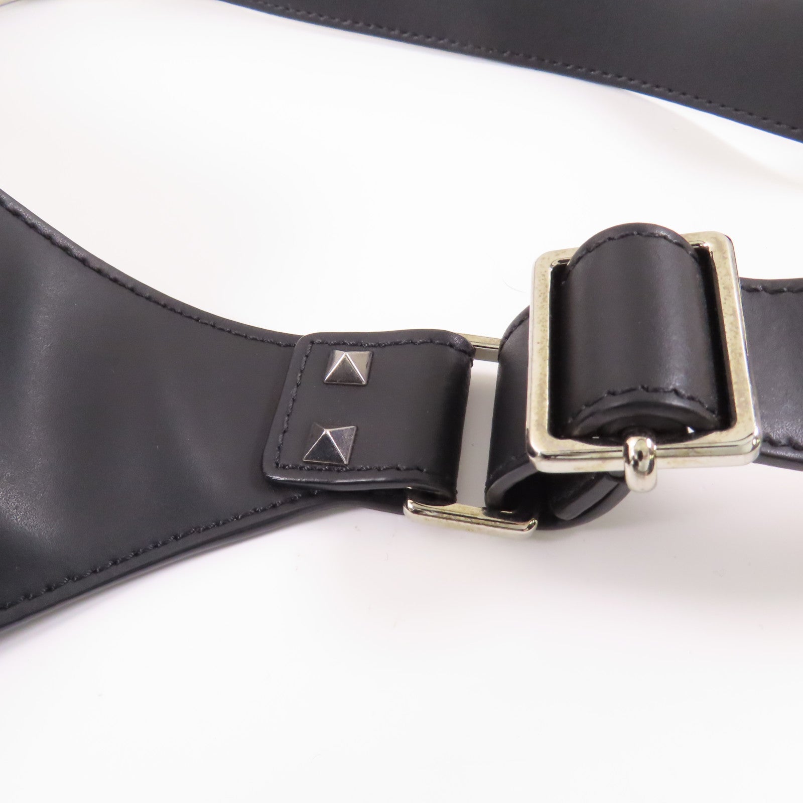 Valentino 牛皮皮革Waist Bag銀扣腰包