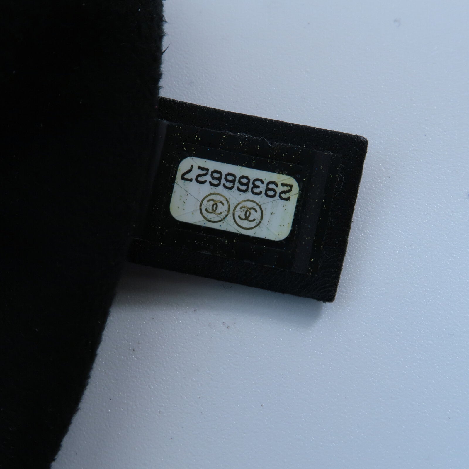 CHANEL 牛皮皮革Bucket Bag鏈帶肩背袋