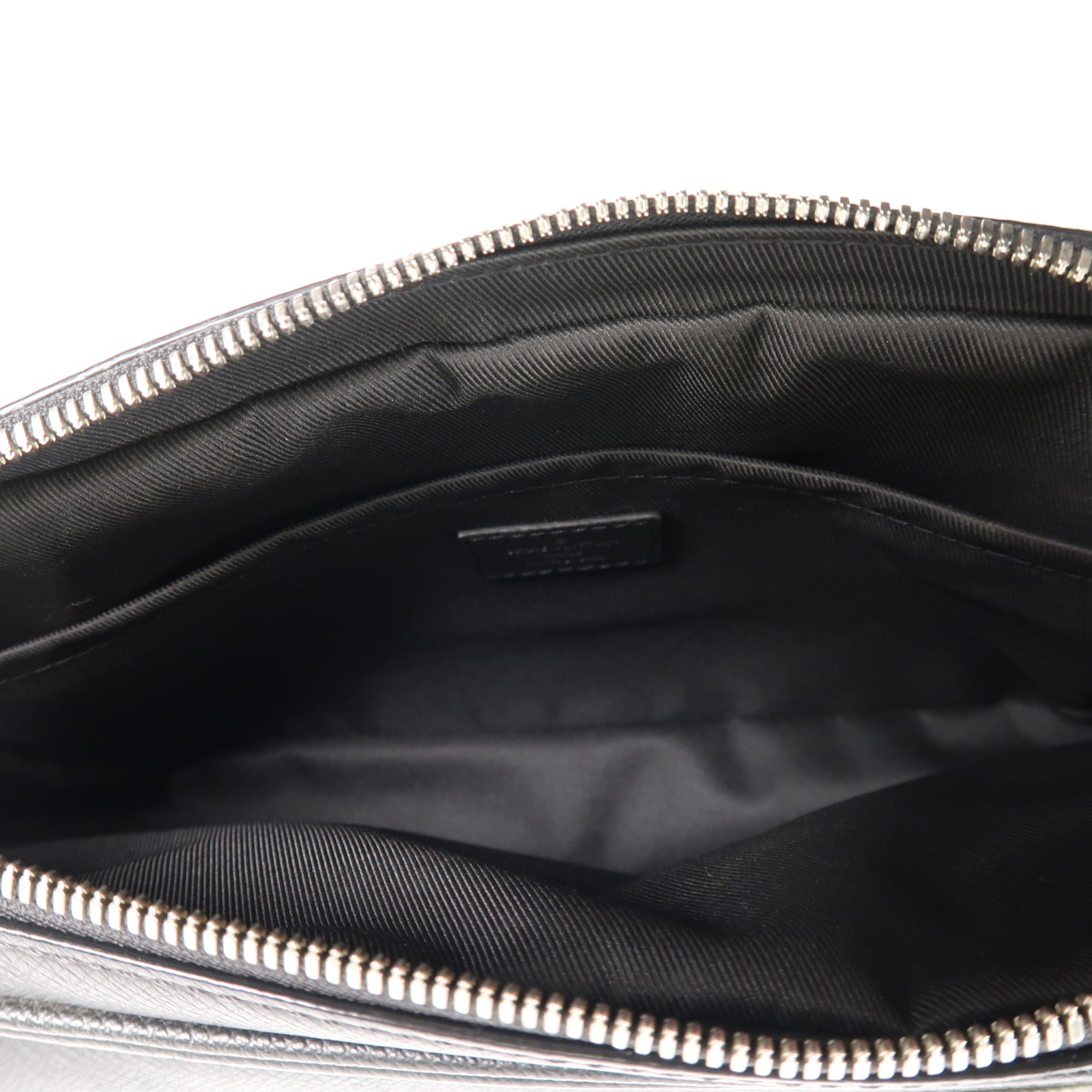 LOUIS VUITTON Monogram Eclipse/Taiga Outdoor Messenger銀扣肩背袋