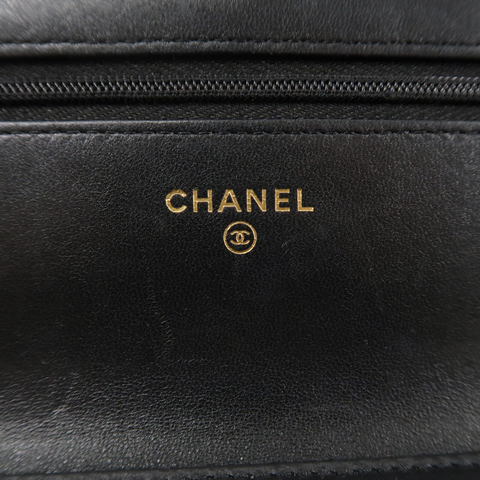 CHANEL 羊皮皮革WOC Wallet On Chain鏈帶肩背袋