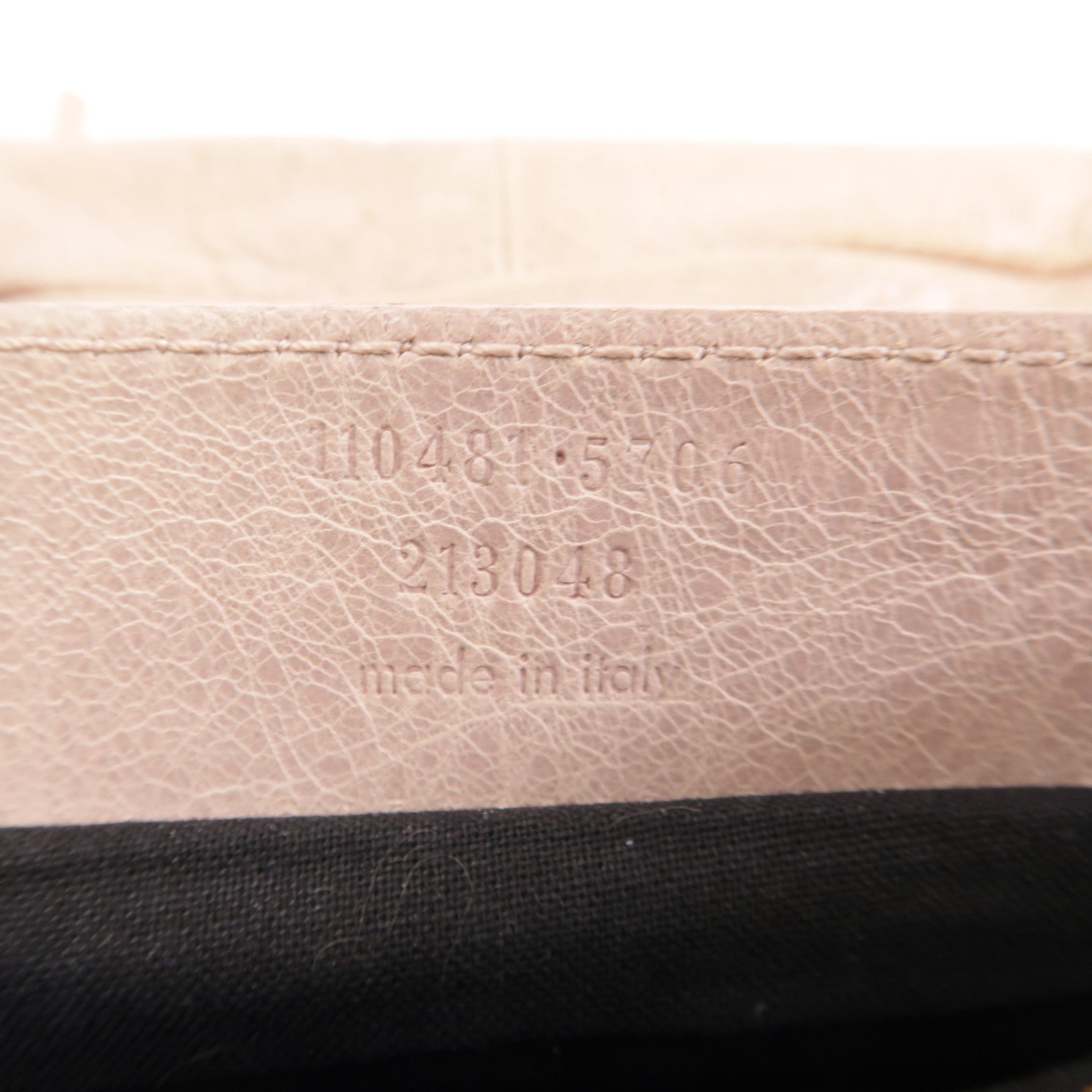 BALENCIAGA 皮革Clutch Bag金扣手拿包粉紅色
