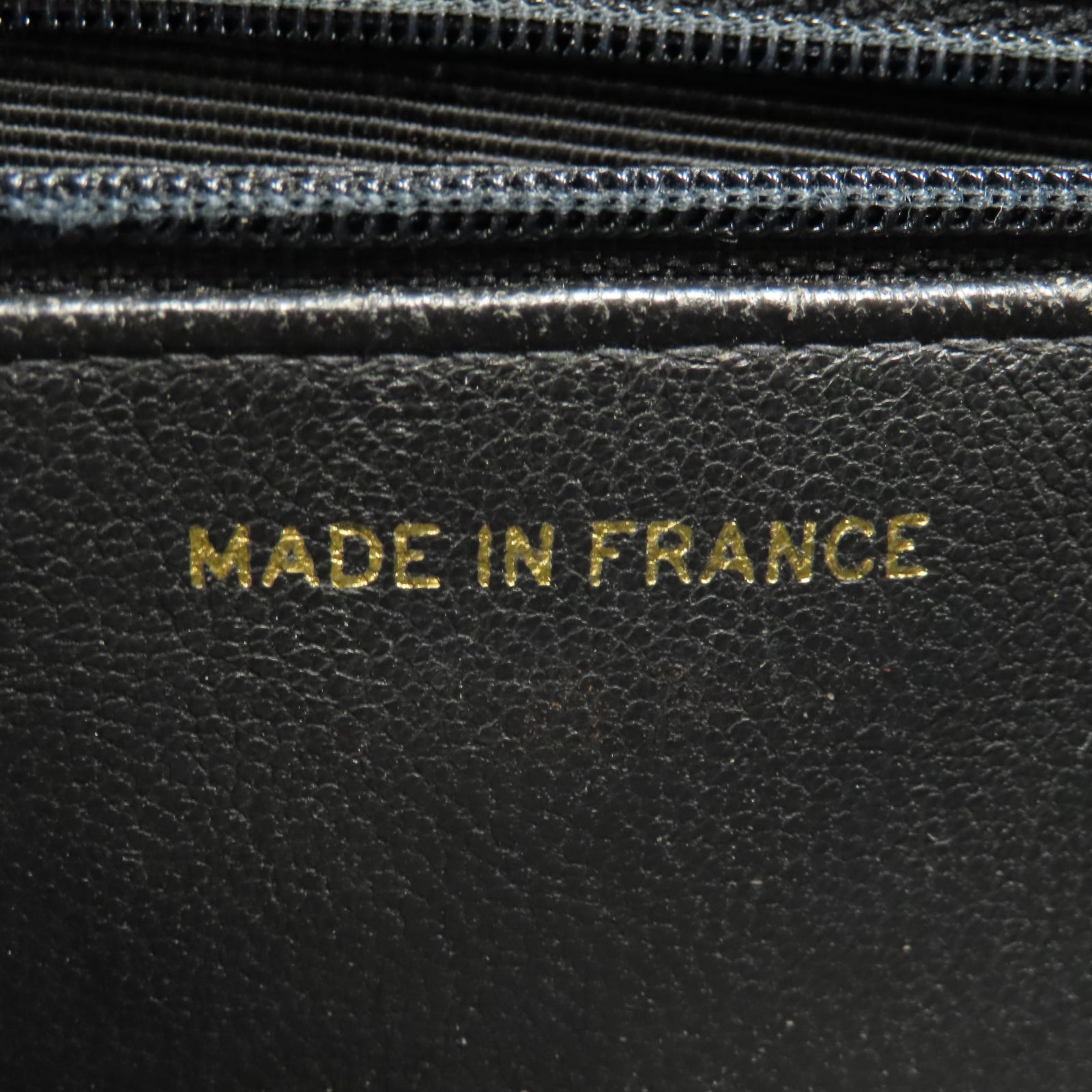 CHANEL 菱格Caviar皮革Vintage Bag金扣鏈帶肩背袋黑色