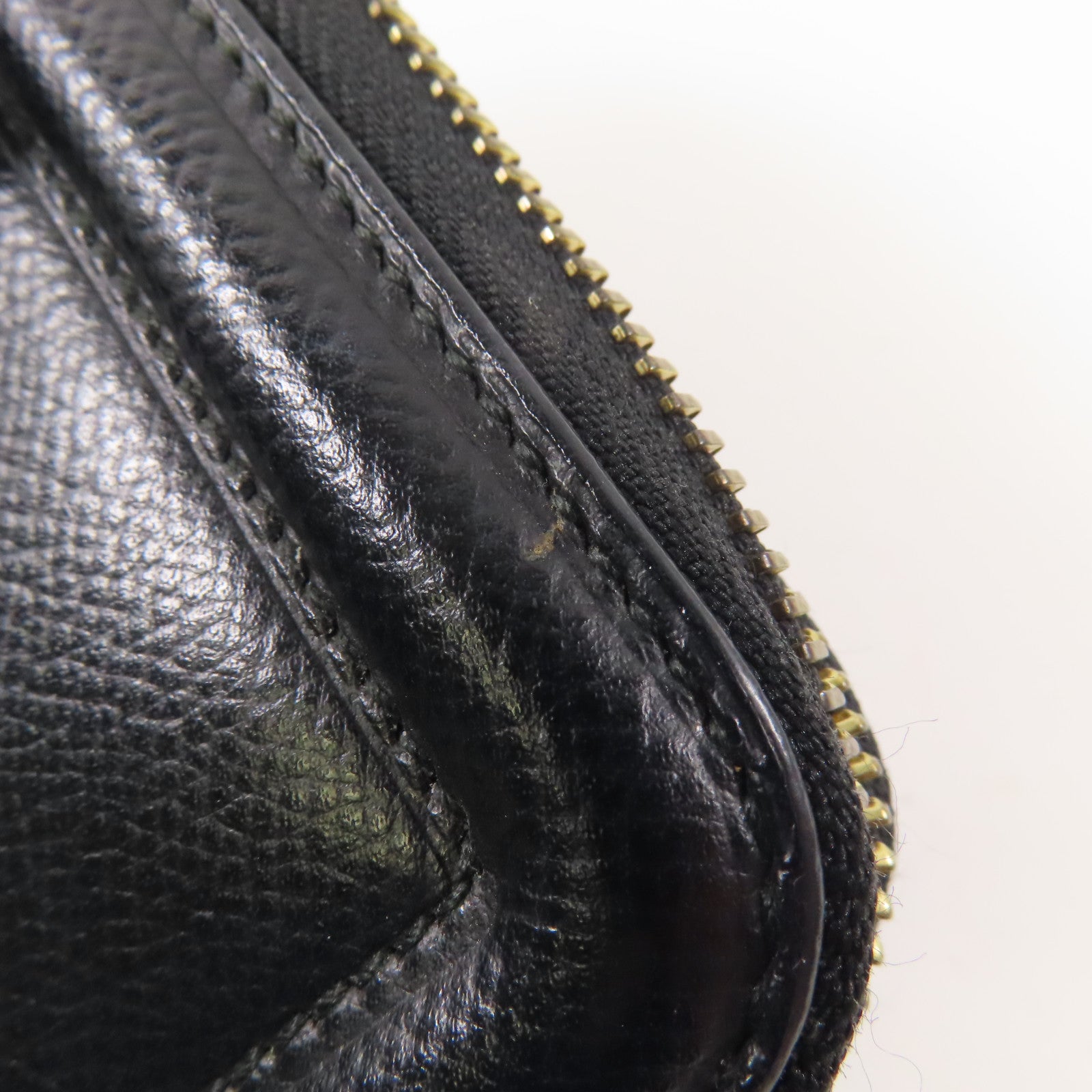 Salvatore Ferragamo 牛皮皮革Zipper Long Wallet金扣長錢包黑色