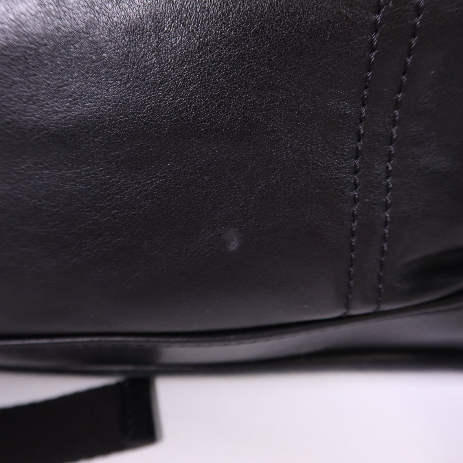 GIVENCHY 牛皮皮革Obsedia Backpack銀扣背包