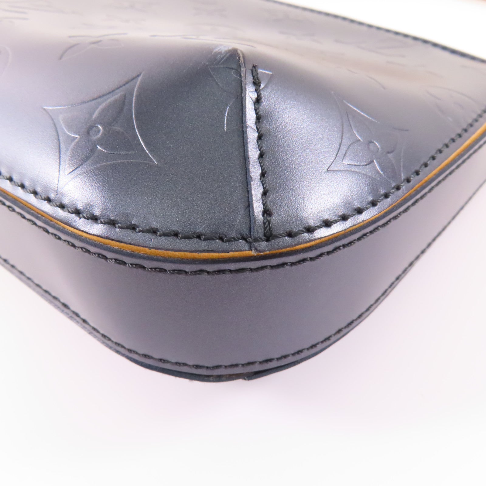 LOUIS VUITTON Monogram Mat Fowler銀扣肩背袋