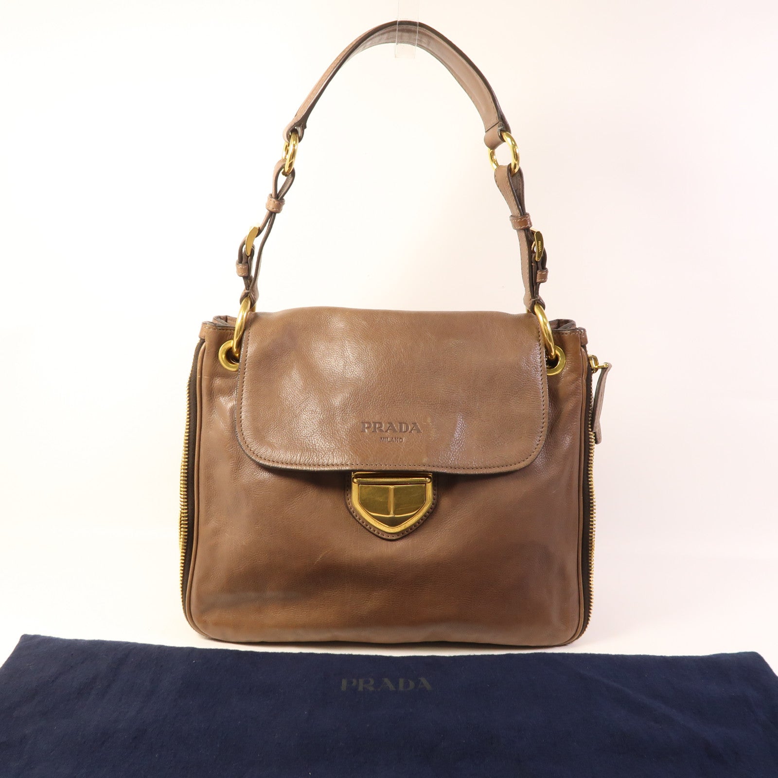 PRADA 牛皮皮革Shoulder Bag金扣肩背袋